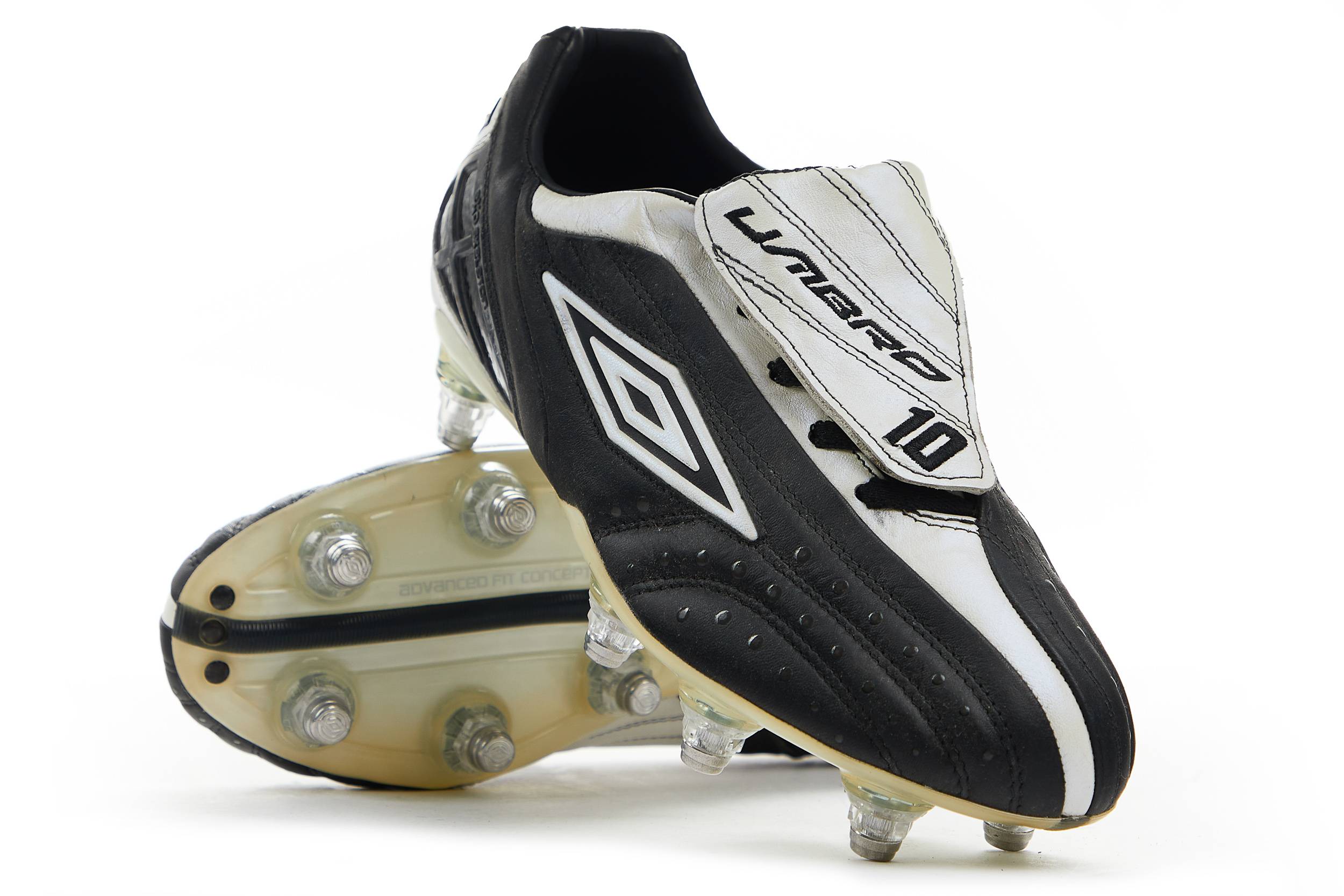 2004 Umbro Match Worn Exoskeleton IVX Football Boots