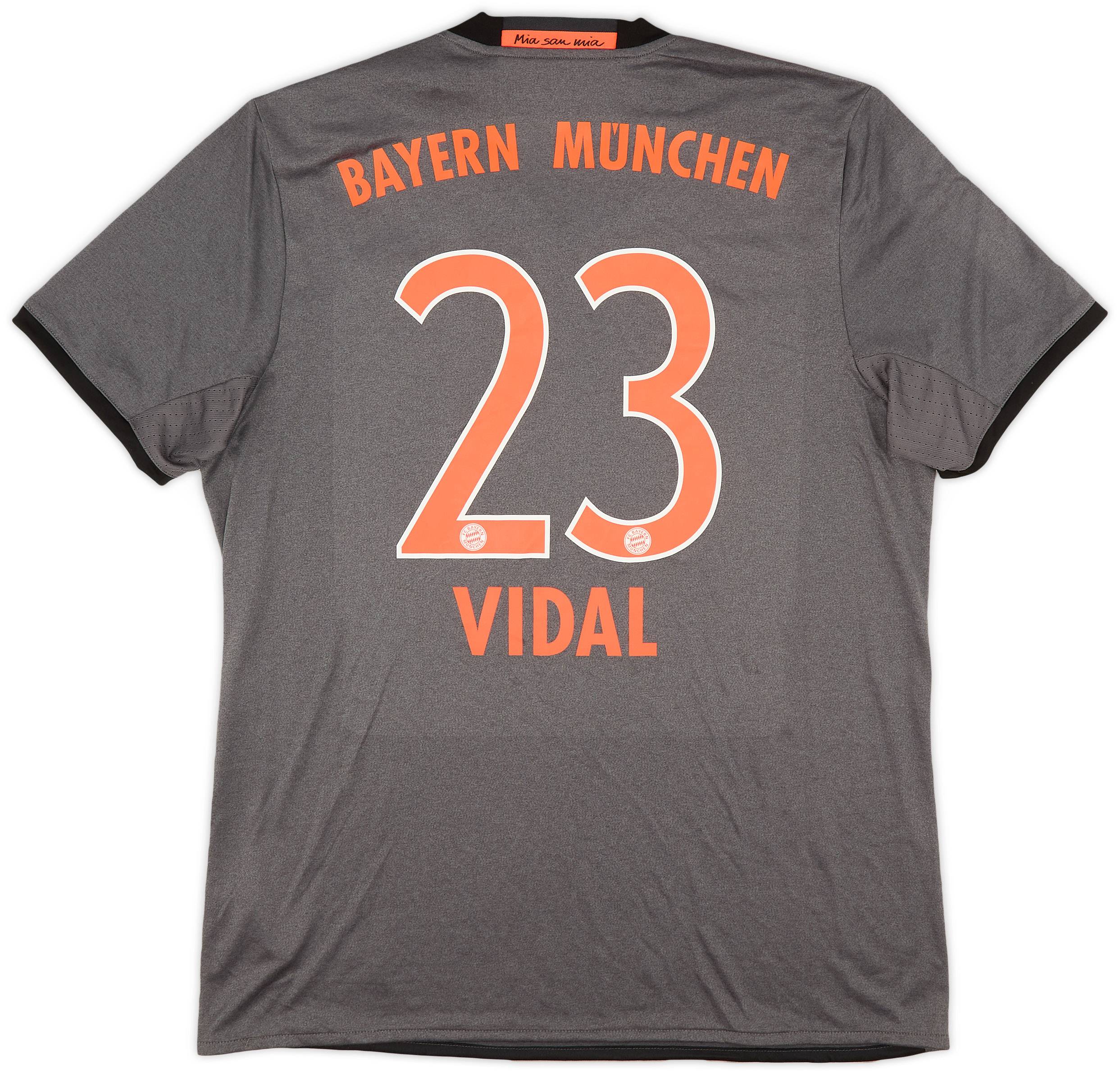 2016-17 Bayern Munich Away Shirt Vidal #23 (L)