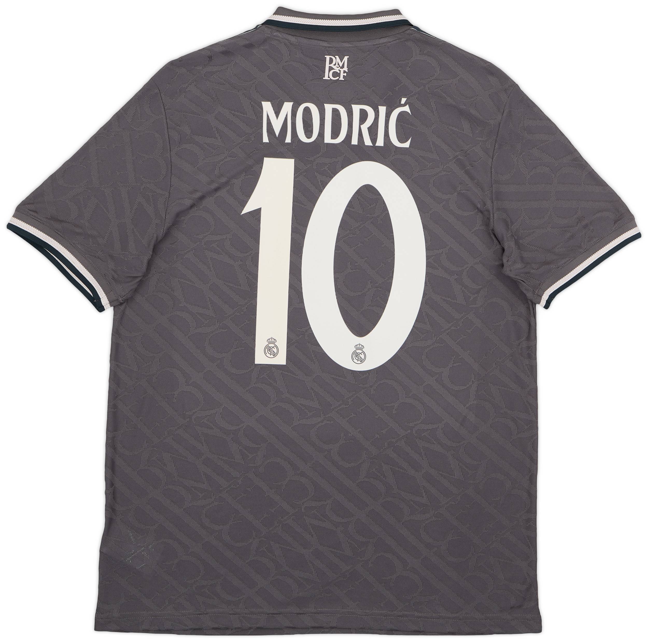 Real Madrid MODRIĆ 10 シャツ