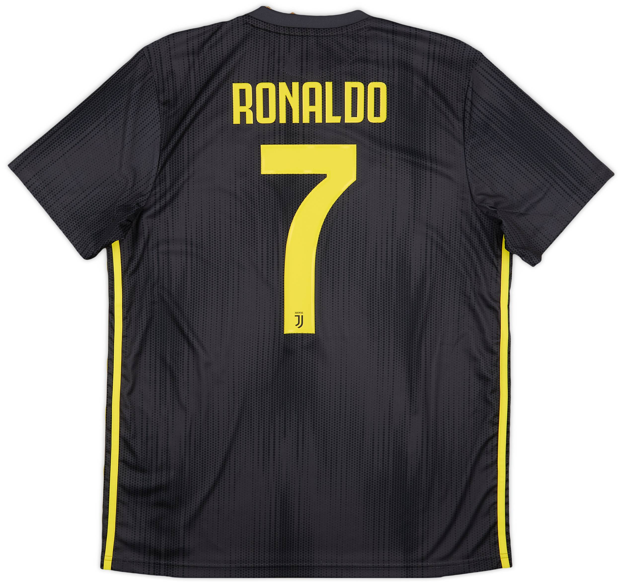 2018 19 Juventus Third Shirt Ronaldo 7 L