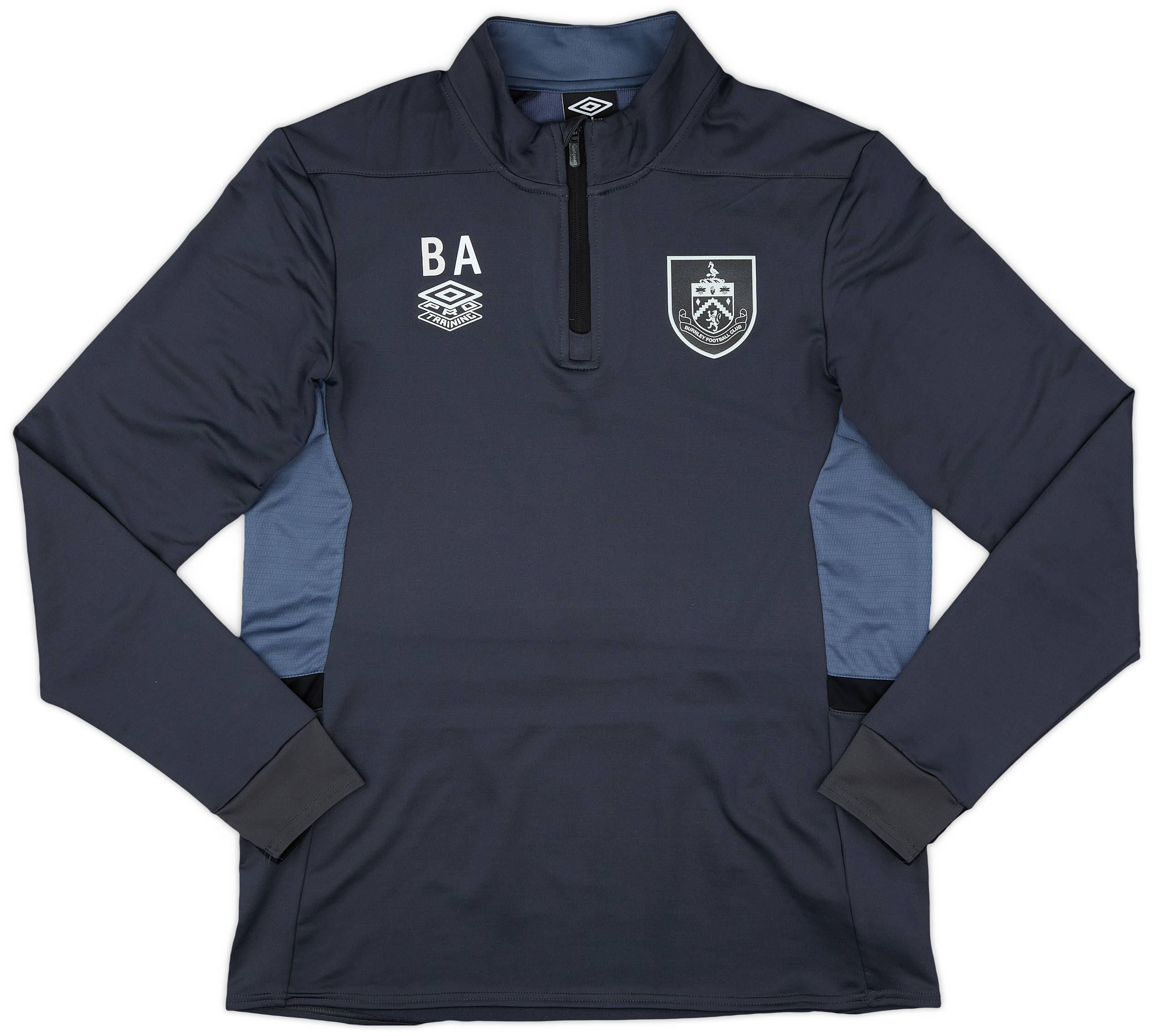2022-23 Burnley Staff Issue Umbro 1/4 Zip Training Top BA - 10/10 - (L)