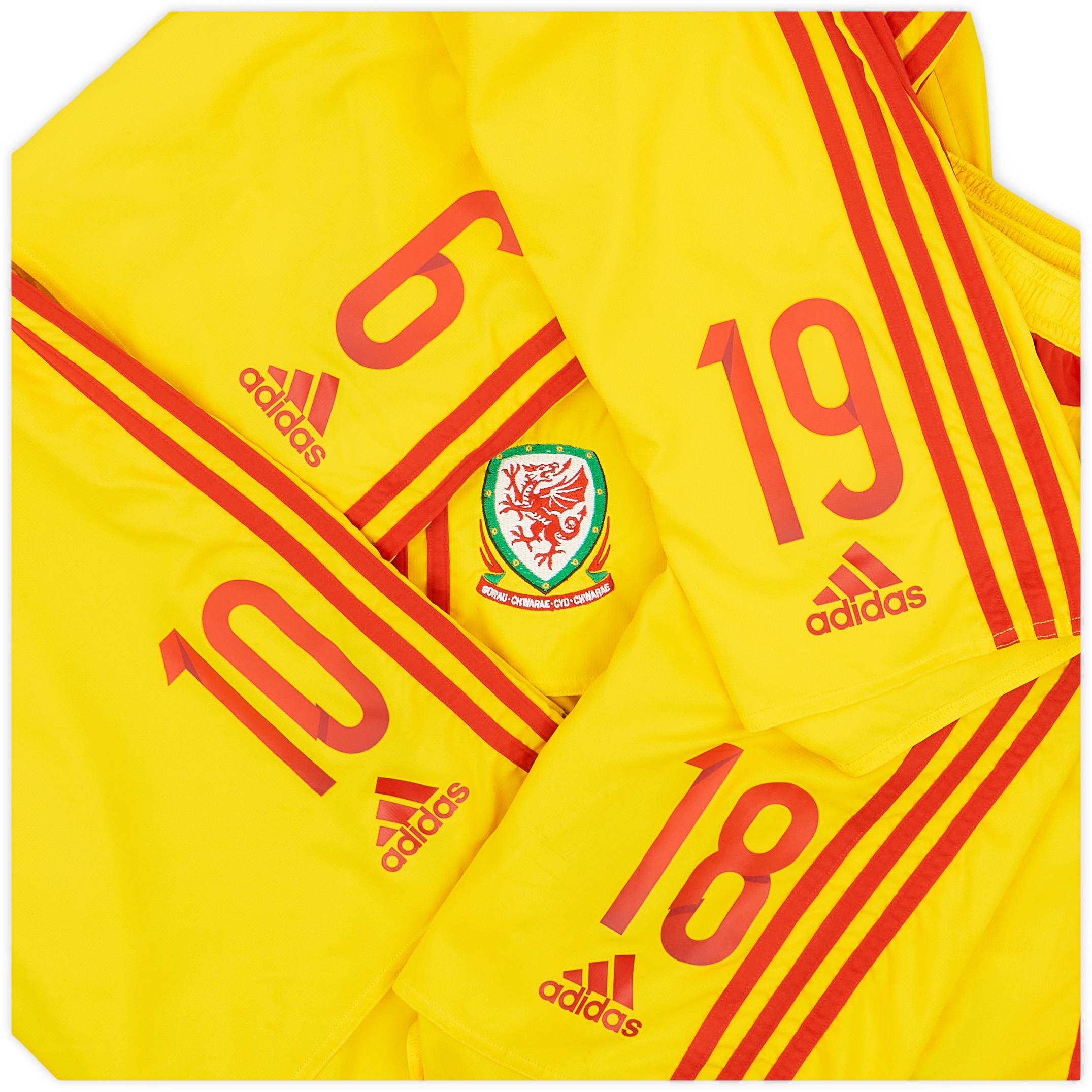2015-16 Wales Player Issue Away Shorts - 6/10 - (M)