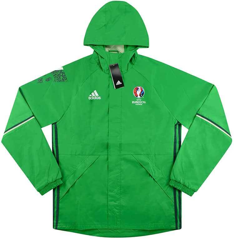 2016 adidas UEFA Euro 2016 France Rain Jacket (M)