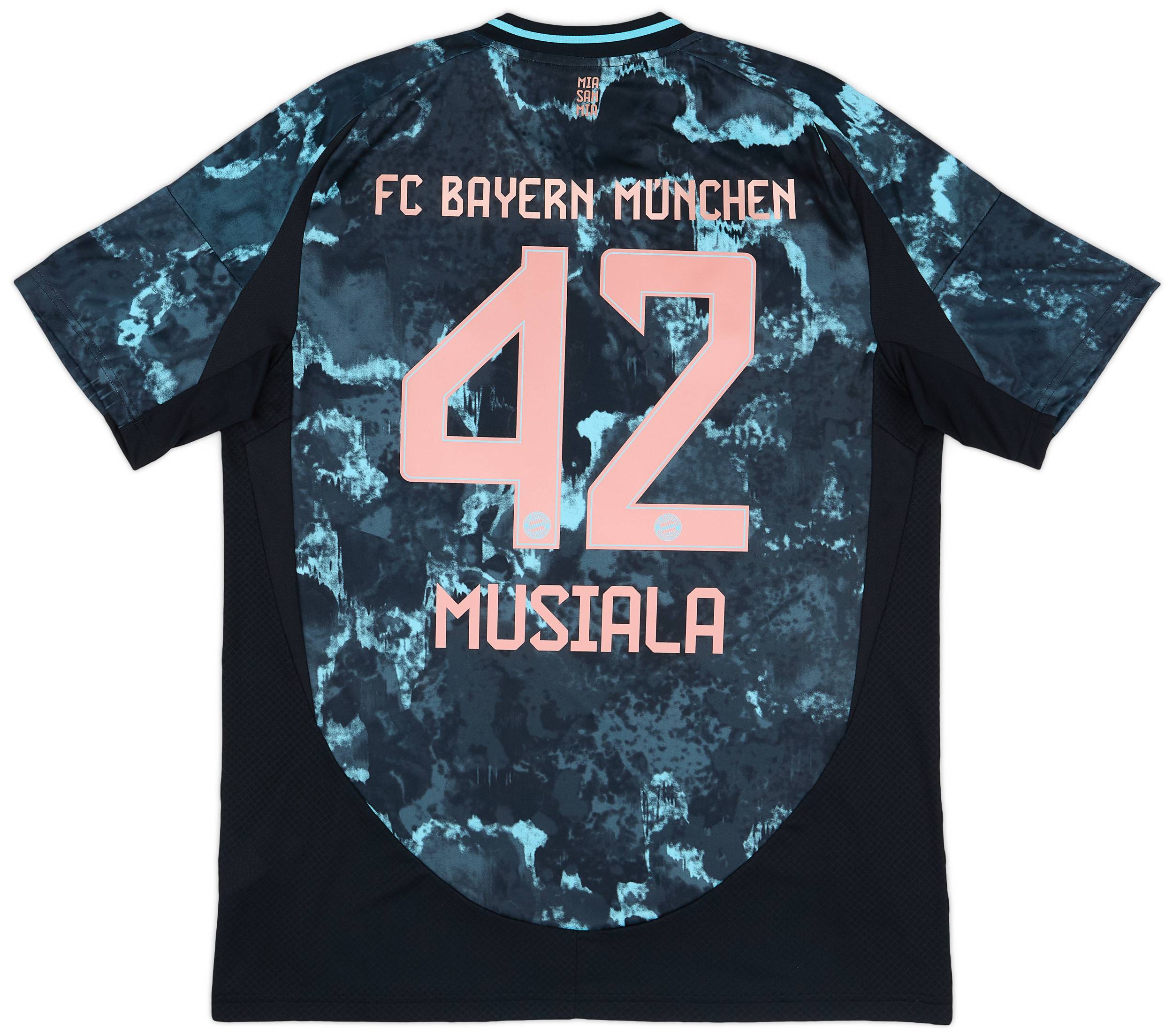 2024-25 Bayern Munich Away Shirt Musiala #42