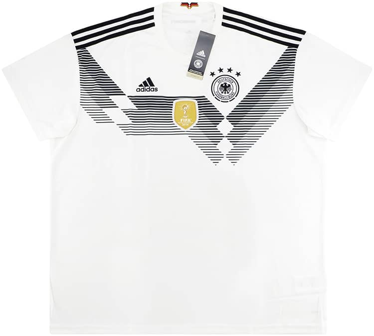 2018-19 Germany Home Shirt (S)