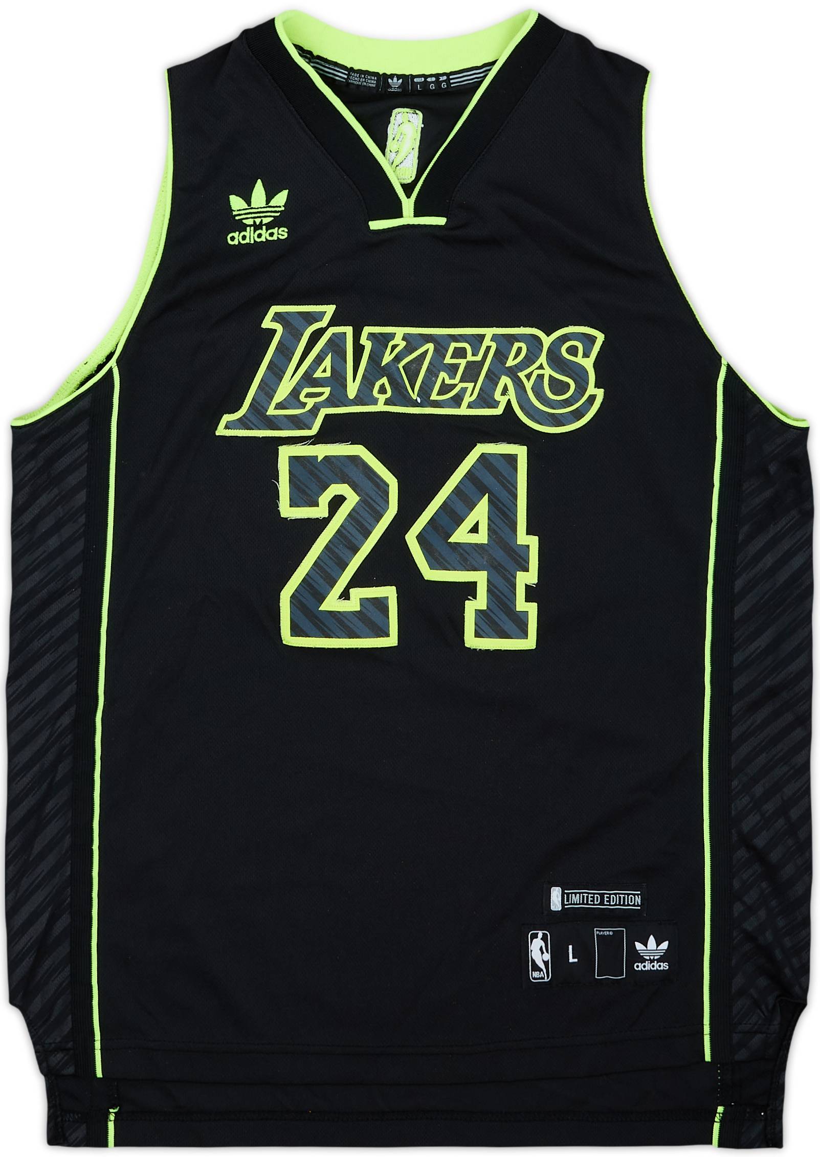 2014-15 LA Lakers Bryant #24 adidas Swingman Limited Edition