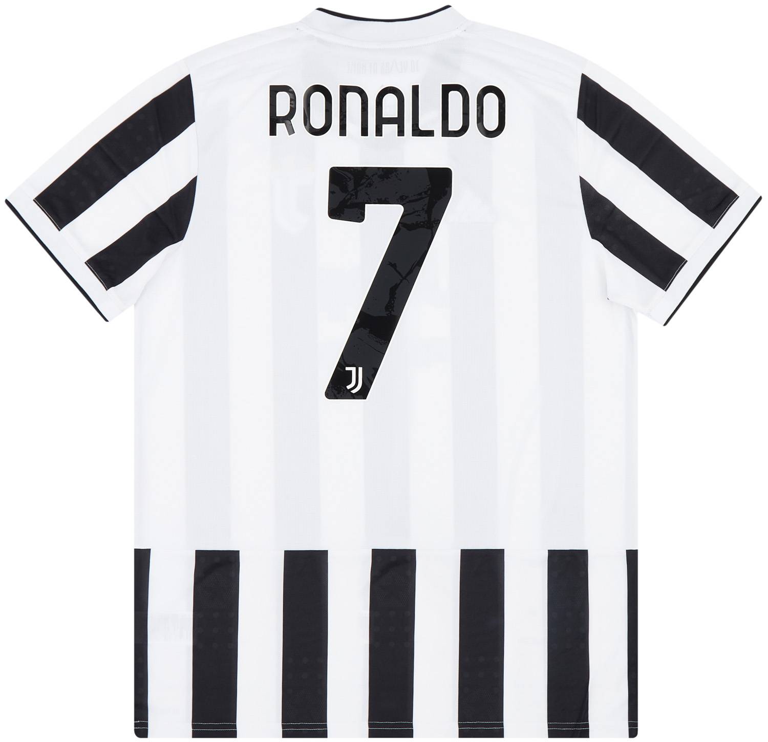 Ronaldo in new juventus jersey discount