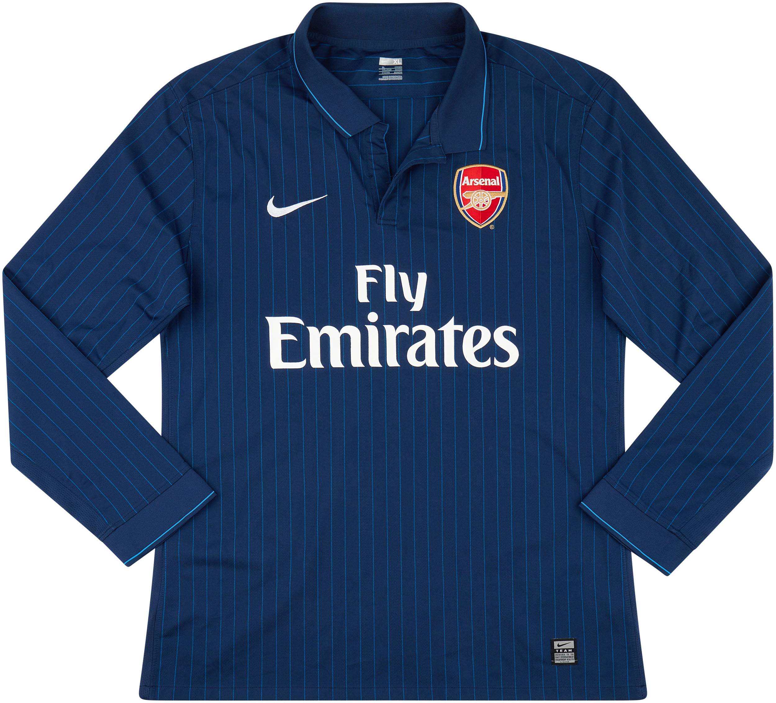 Arsenal 2009 kit store