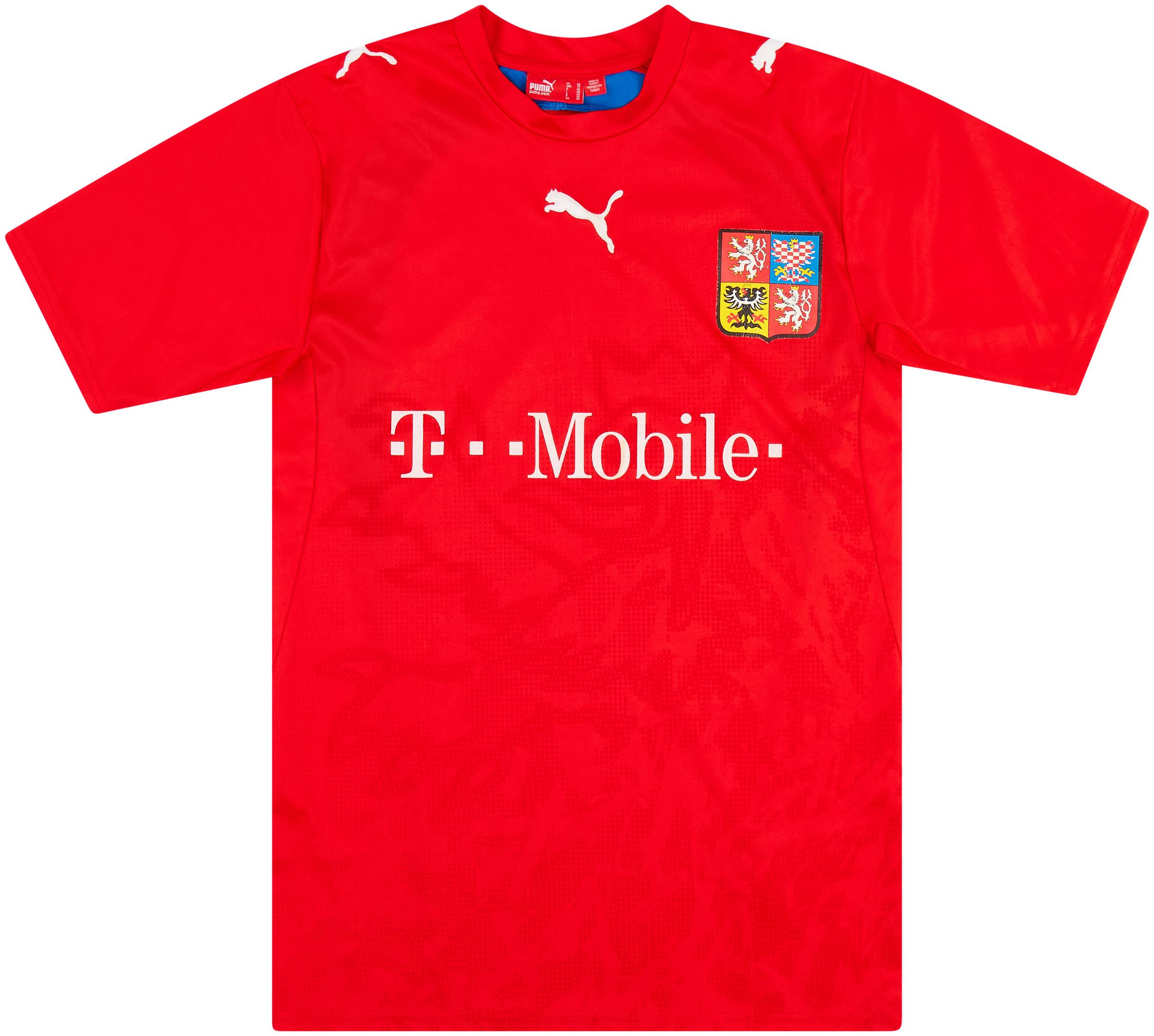 2006-08 Czech Republic Basic Home Shirt - 6/10 - (XS)