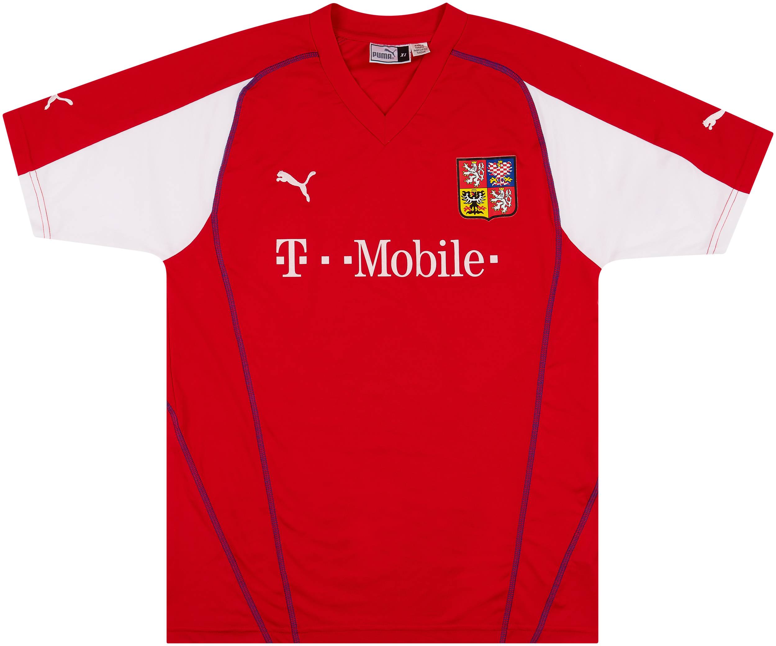 2004-05 Czech Republic Basic Home Shirt - 9/10 - (XL)