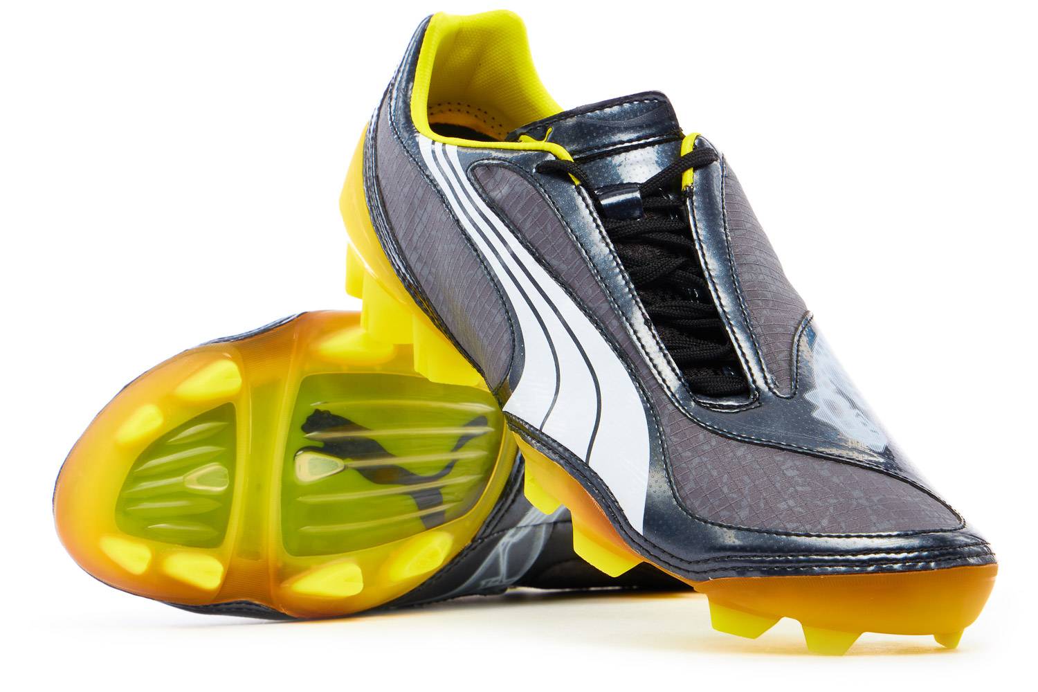 Puma v1 08 football boots 2025