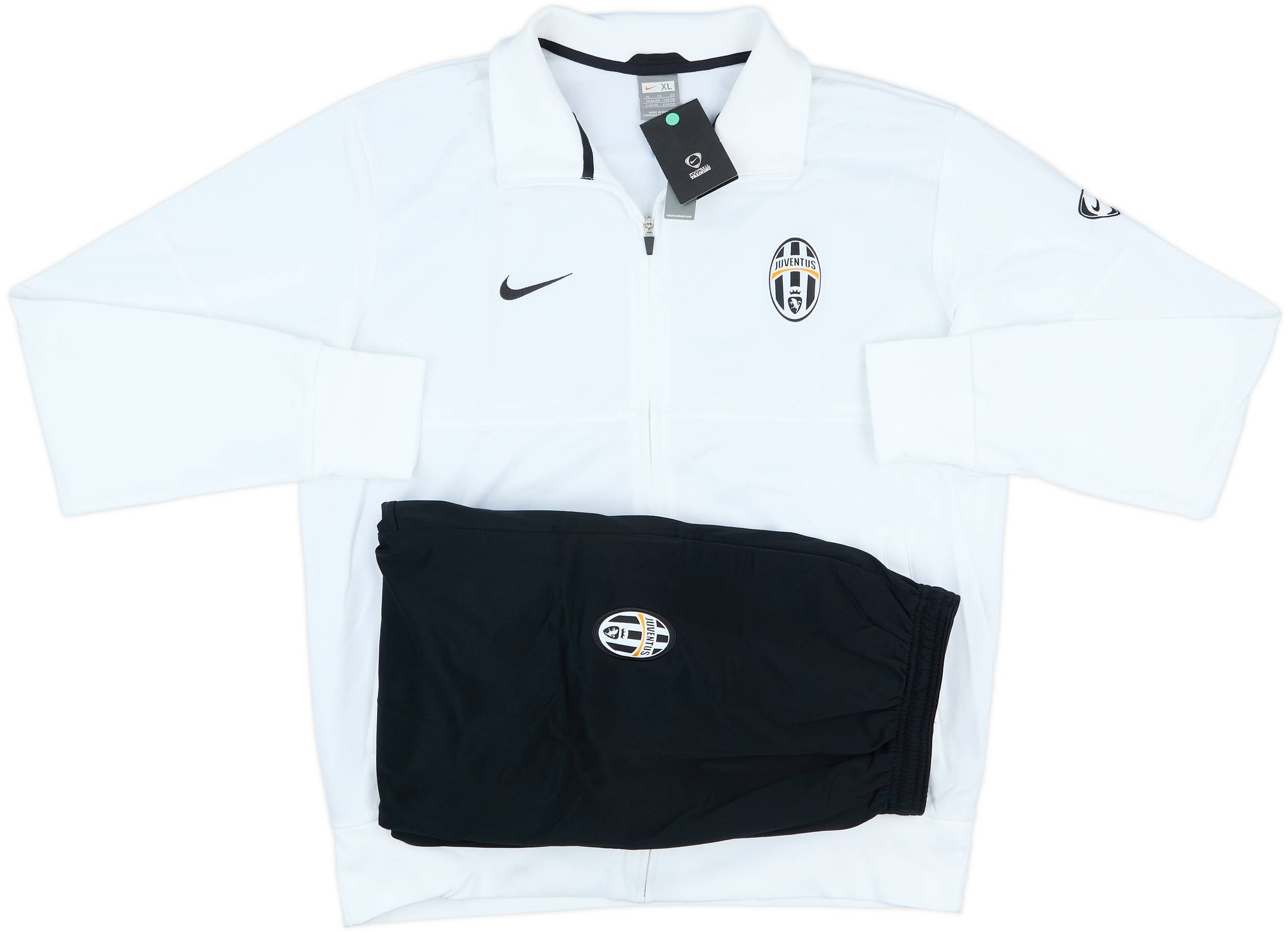 2009-10 Juventus Nike Tracksuit (XL)