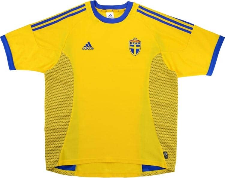 2002-03 Sweden Home Shirt - 6/10 - (Y)