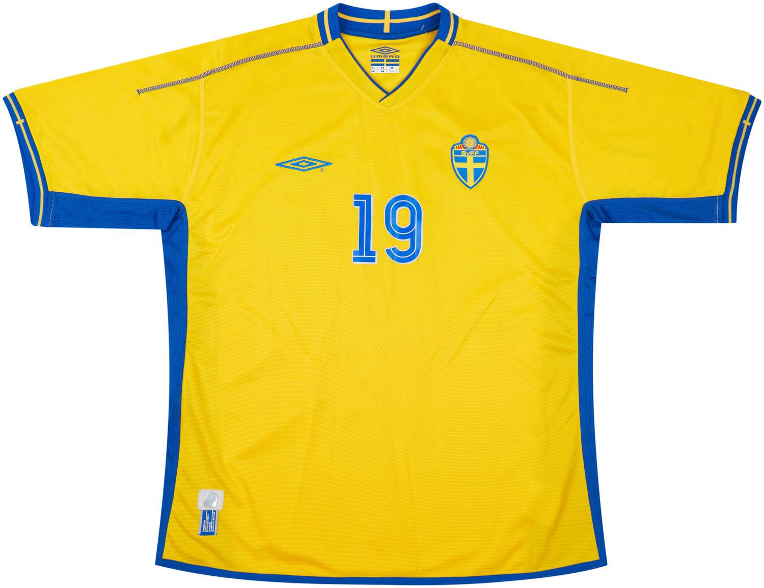 2003-04 Sweden Match Issue Home Shirt #19