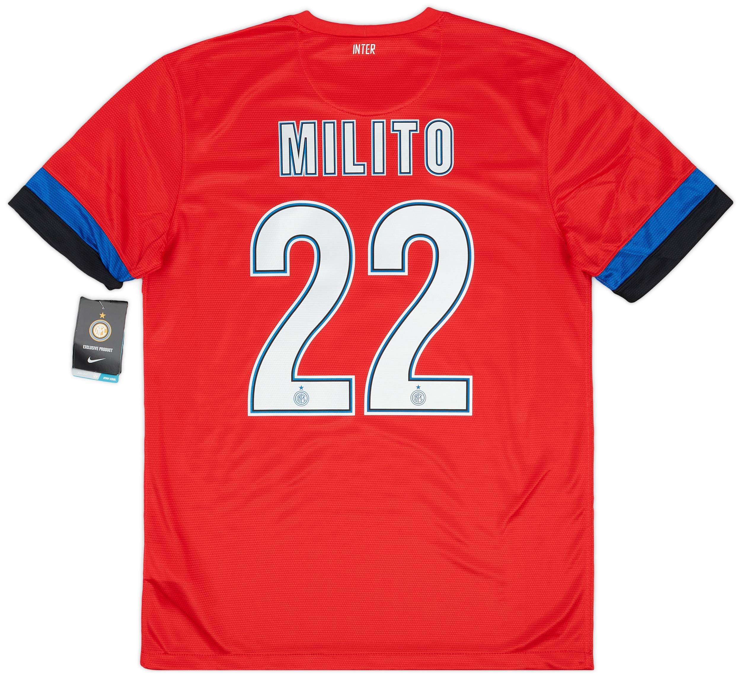 2012-13 Inter Milan Away Shirt Milito #22 (M)