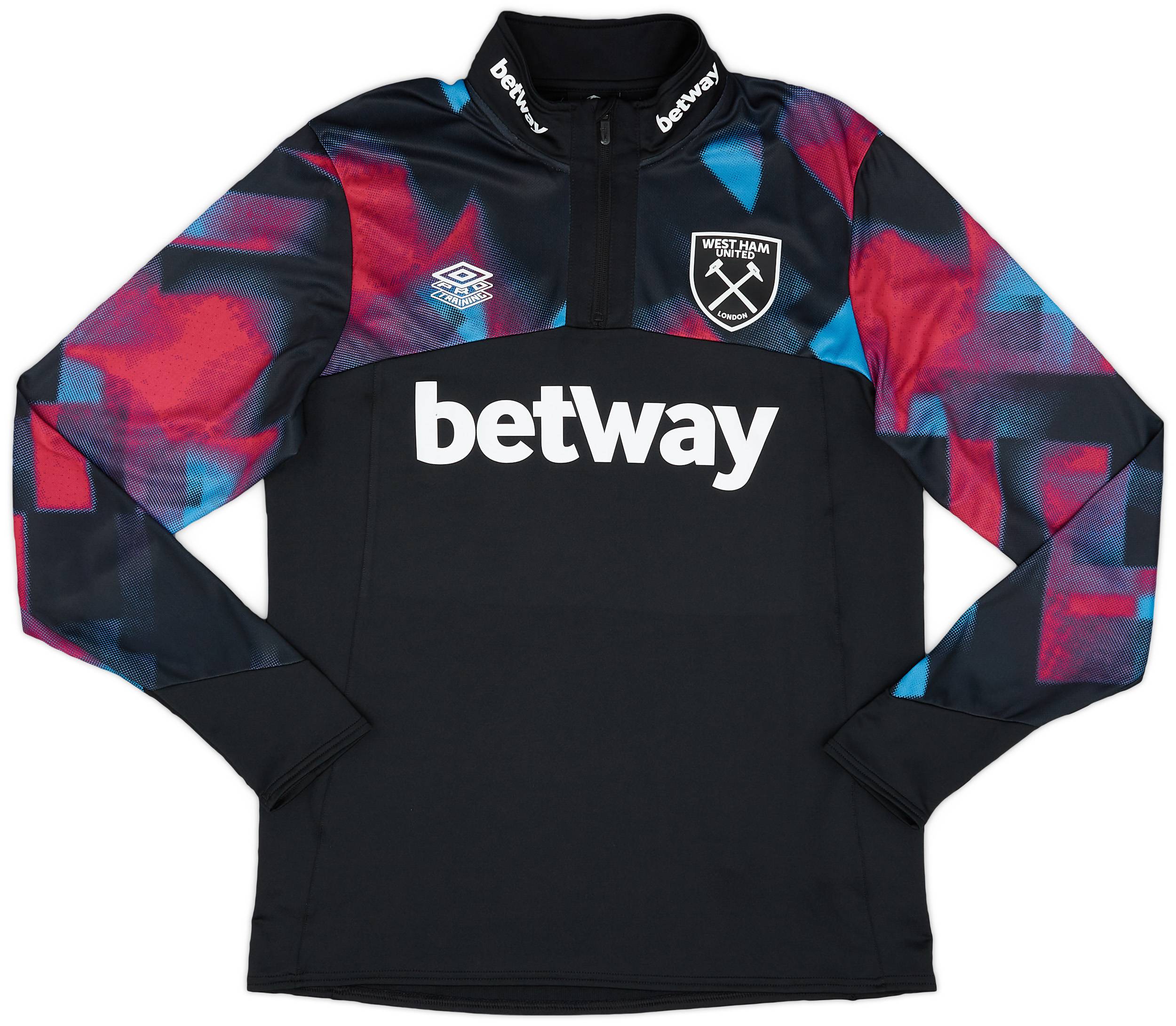 2022-23 West Ham Umbro 1/4 Zip Training Top