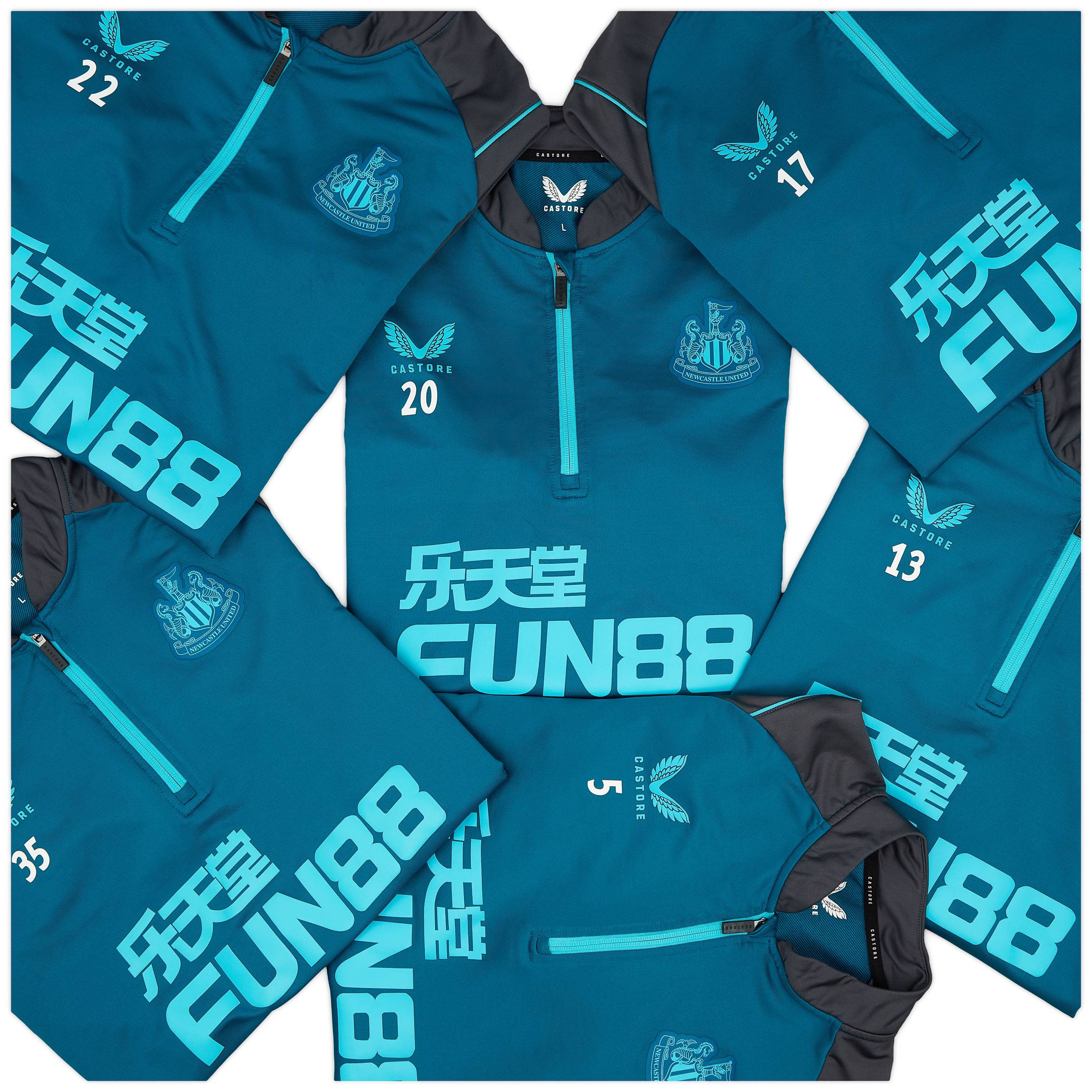 2022-23 Newcastle Player Issue 1/4 Zip Training Top - Very Good