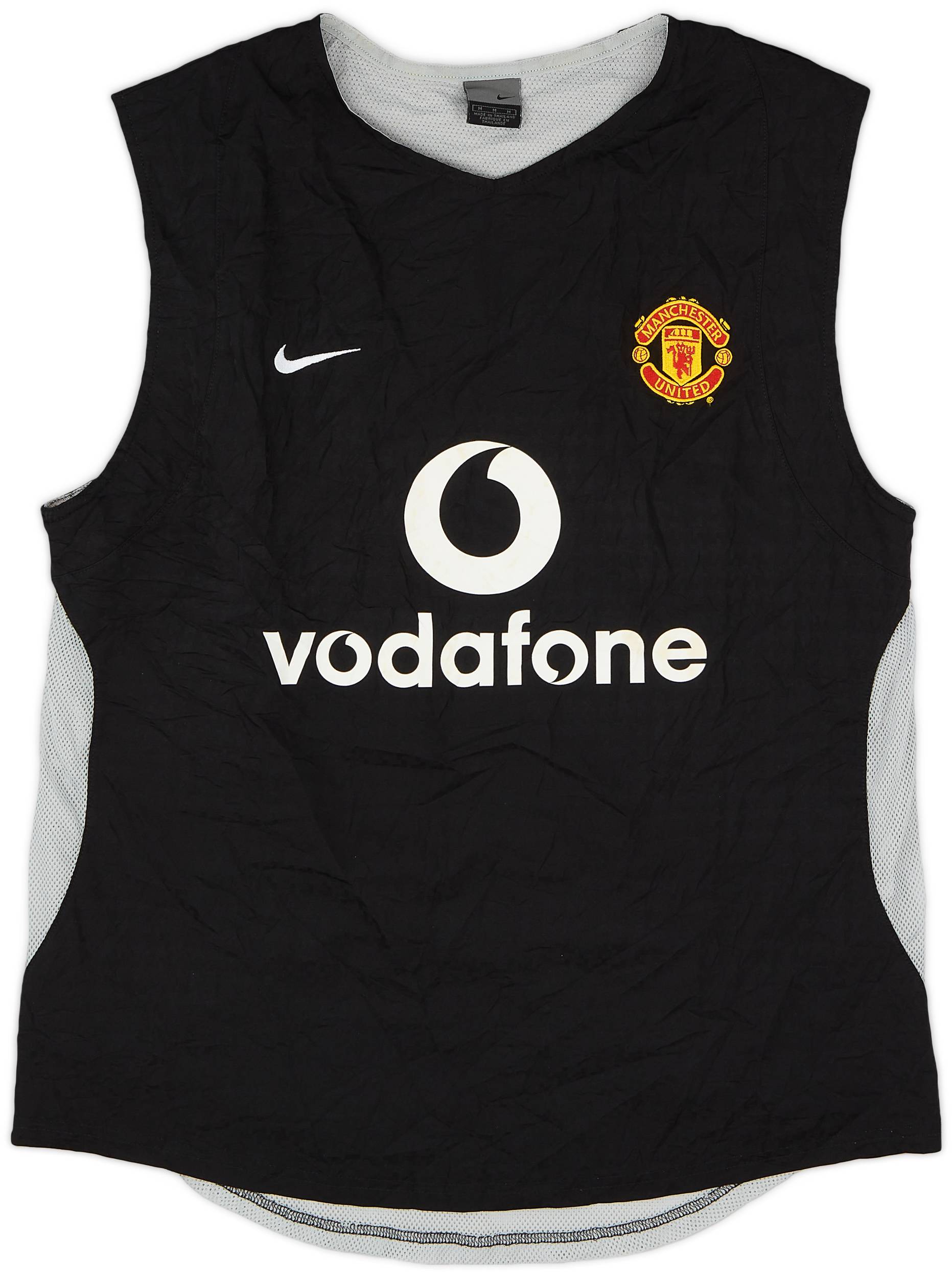 Man utd training vest 2025