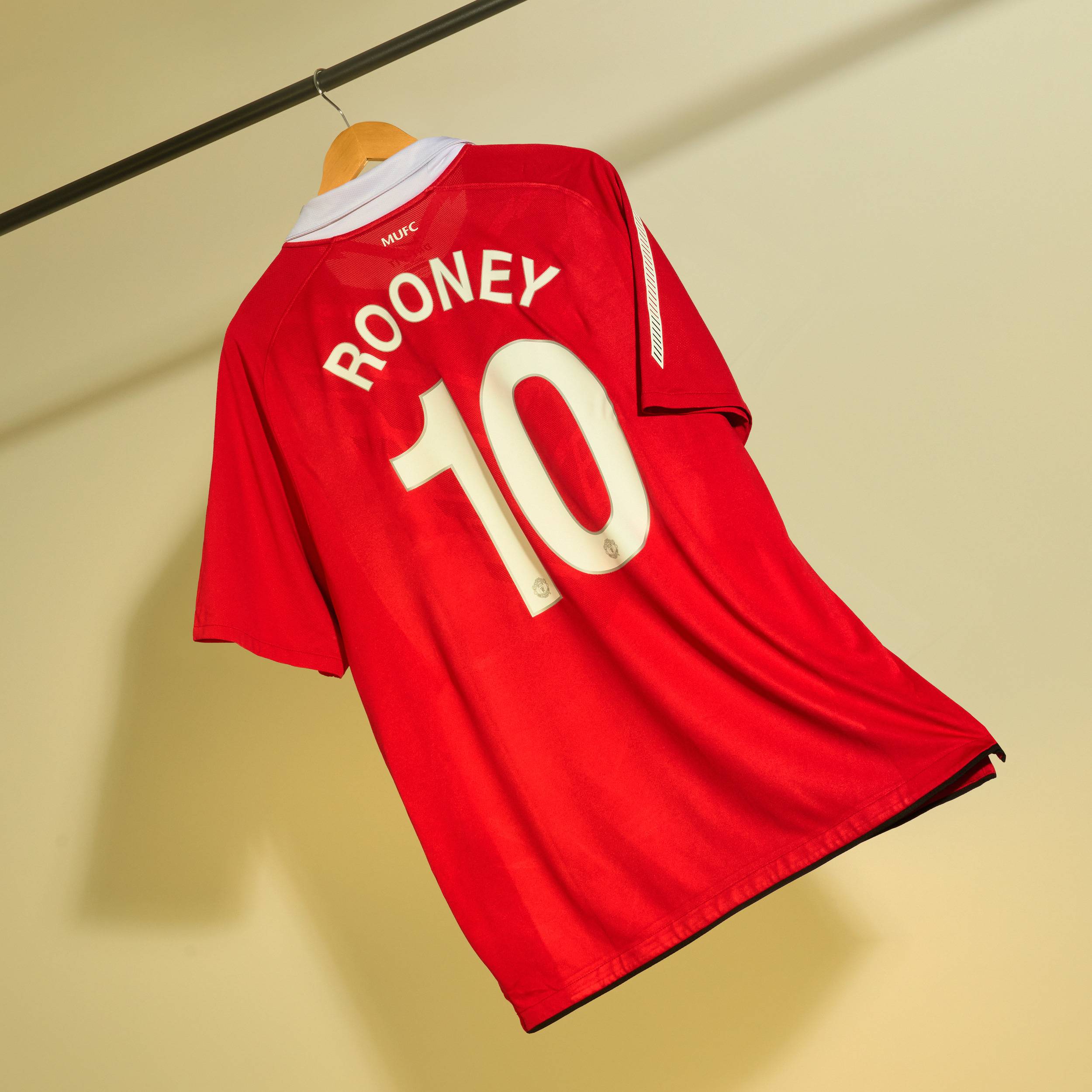 2010-11 Manchester United Home Shirt Rooney #10