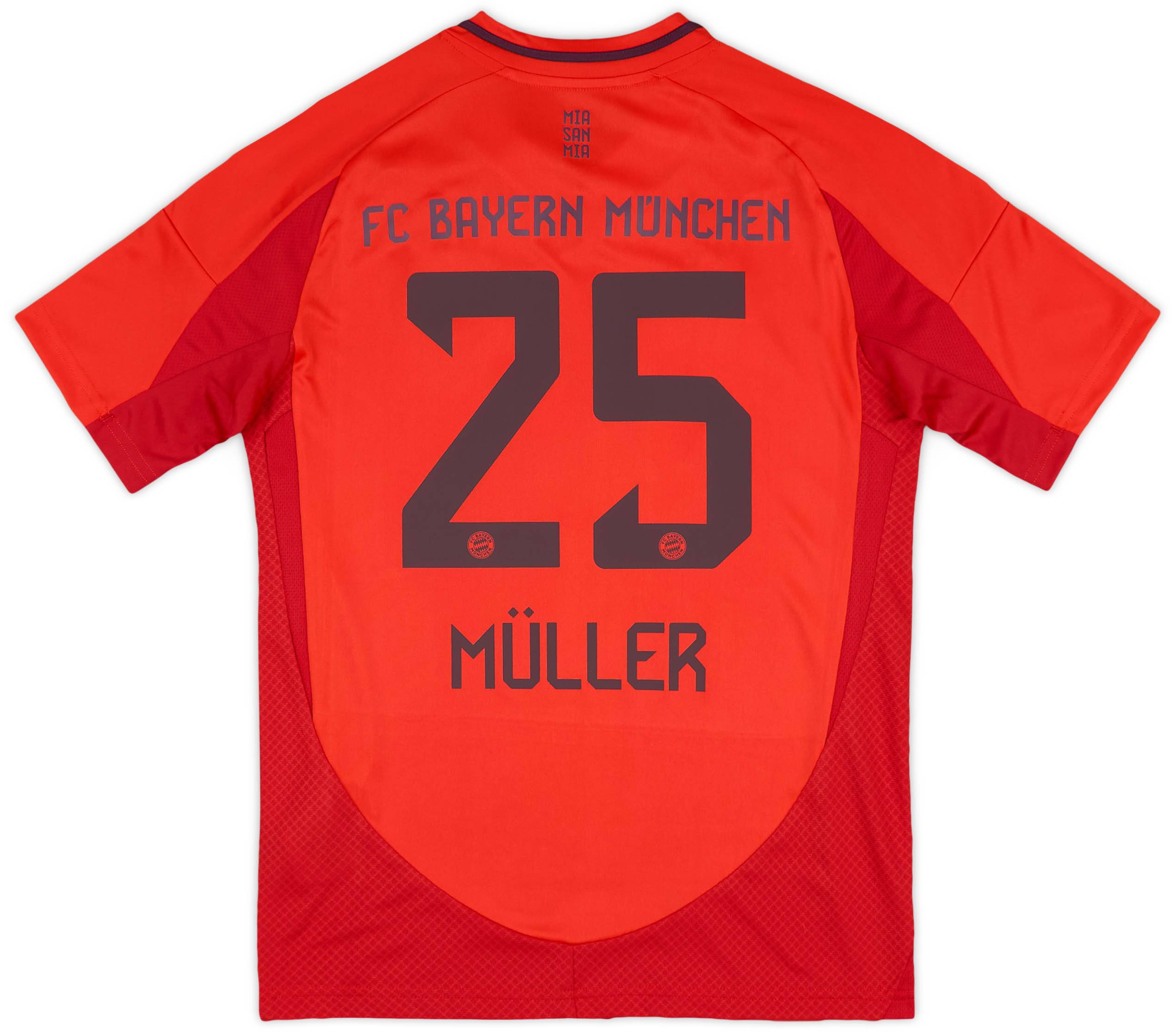 Thomas Müller Jersey | Number 25 in the FC Bayern Store