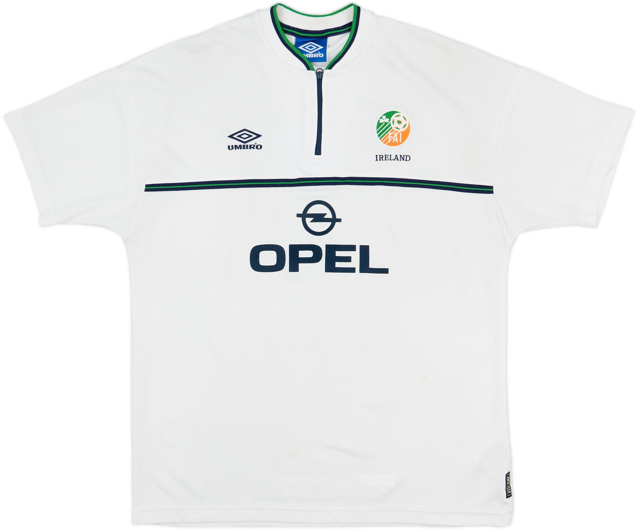 IRELAND 2000 2001 HOME FOOTBALL SHIRT SOCCER JERSEY LONG