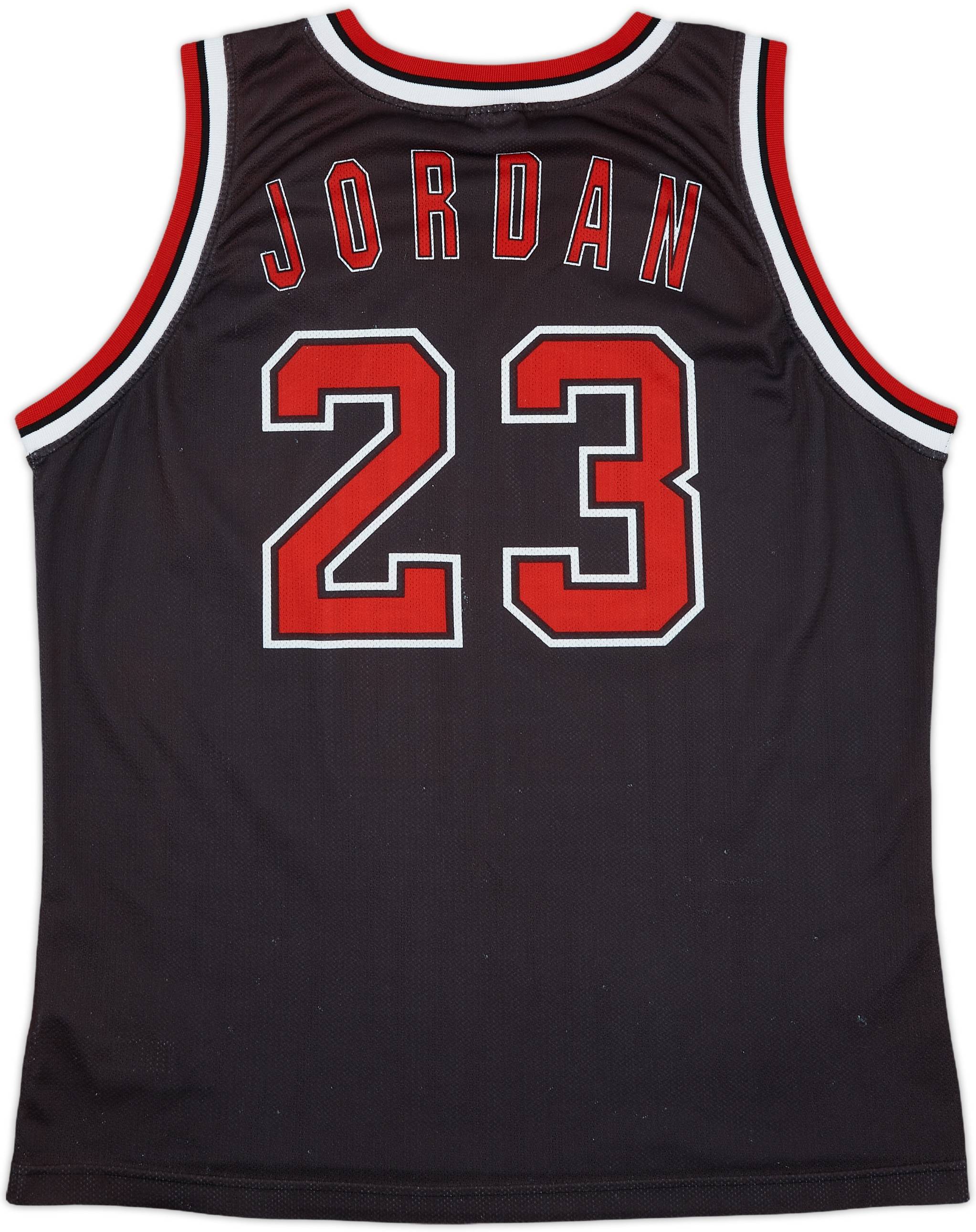 1997-98 Chicago Bulls Jordan #23 Champion Alternate Jersey