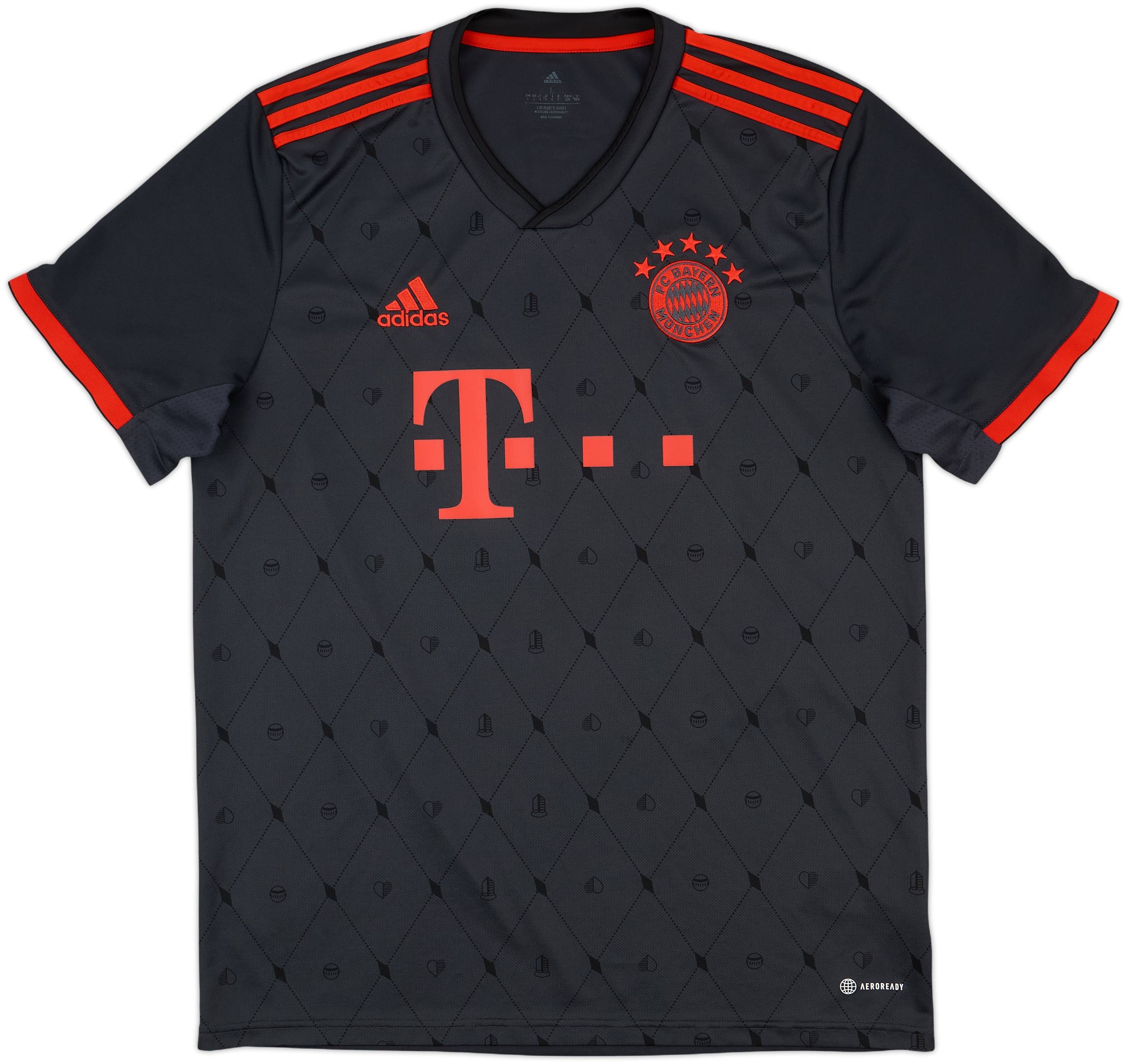 【当店一番人気】 Munich Bayern 2022-23 Third (L) - 9/10 - #42 Musiala Shirt ウェア