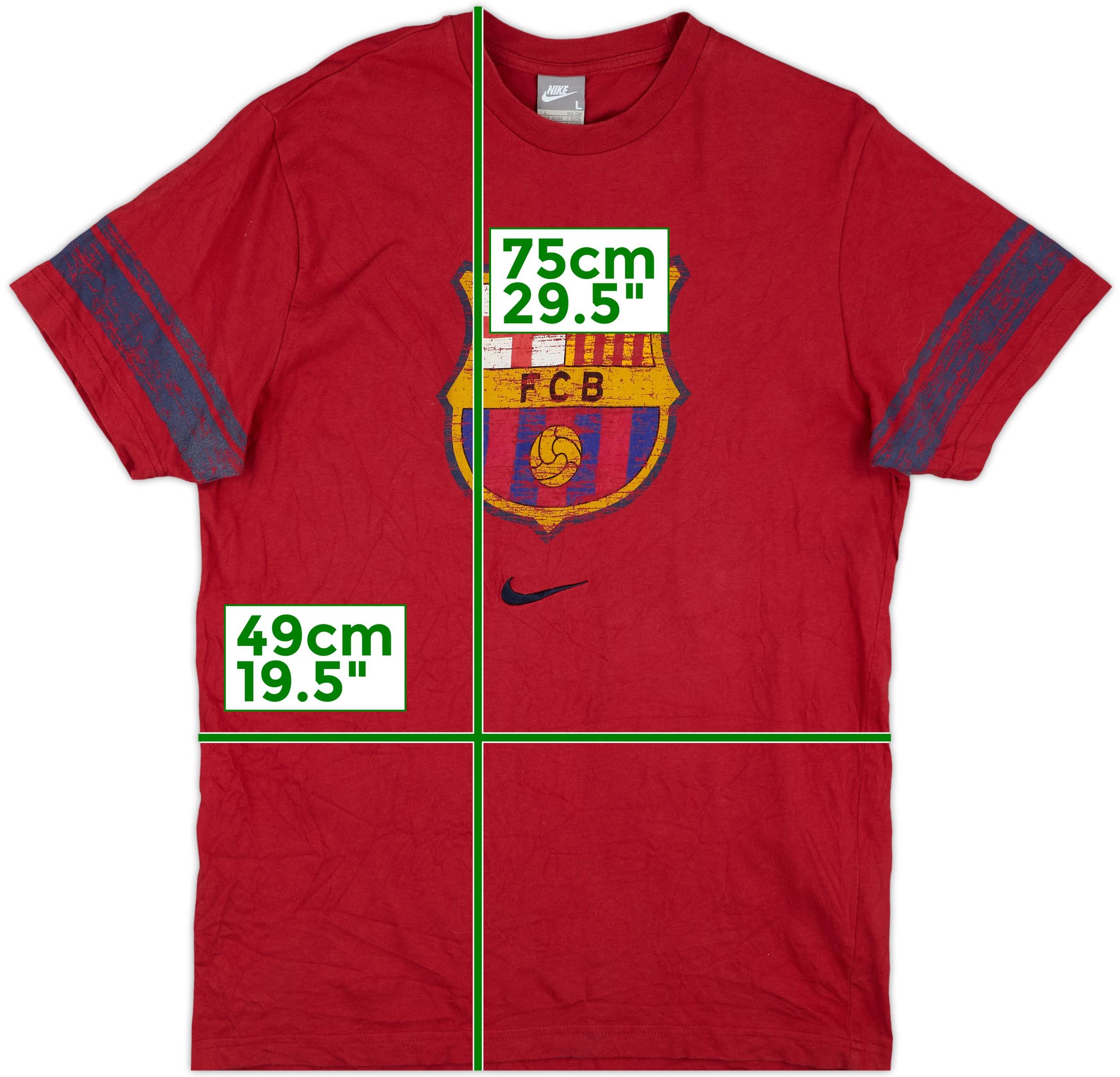 【売切値下！】【新品未使用】FC Barcelona Nike シャツ(M相当) Nike Barcelona Crest T-Shirt | Academy