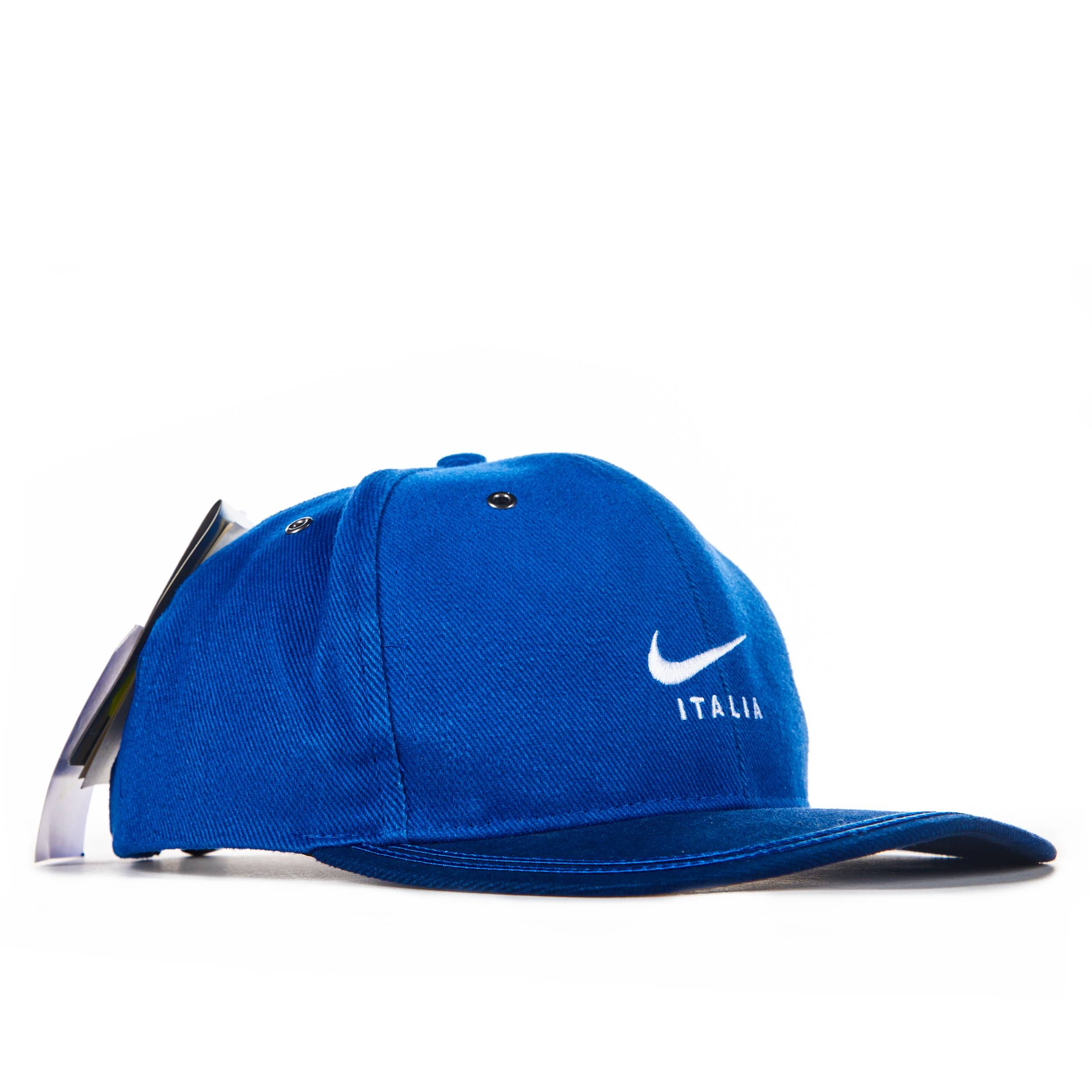 1998-99 Italy Nike Cap (One Size)
