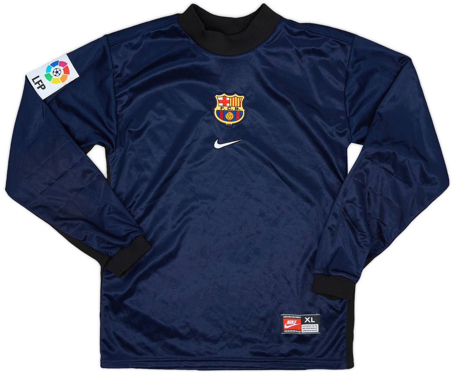Barcelona 97/98 • Training Shirt • L – Real Vintage Football