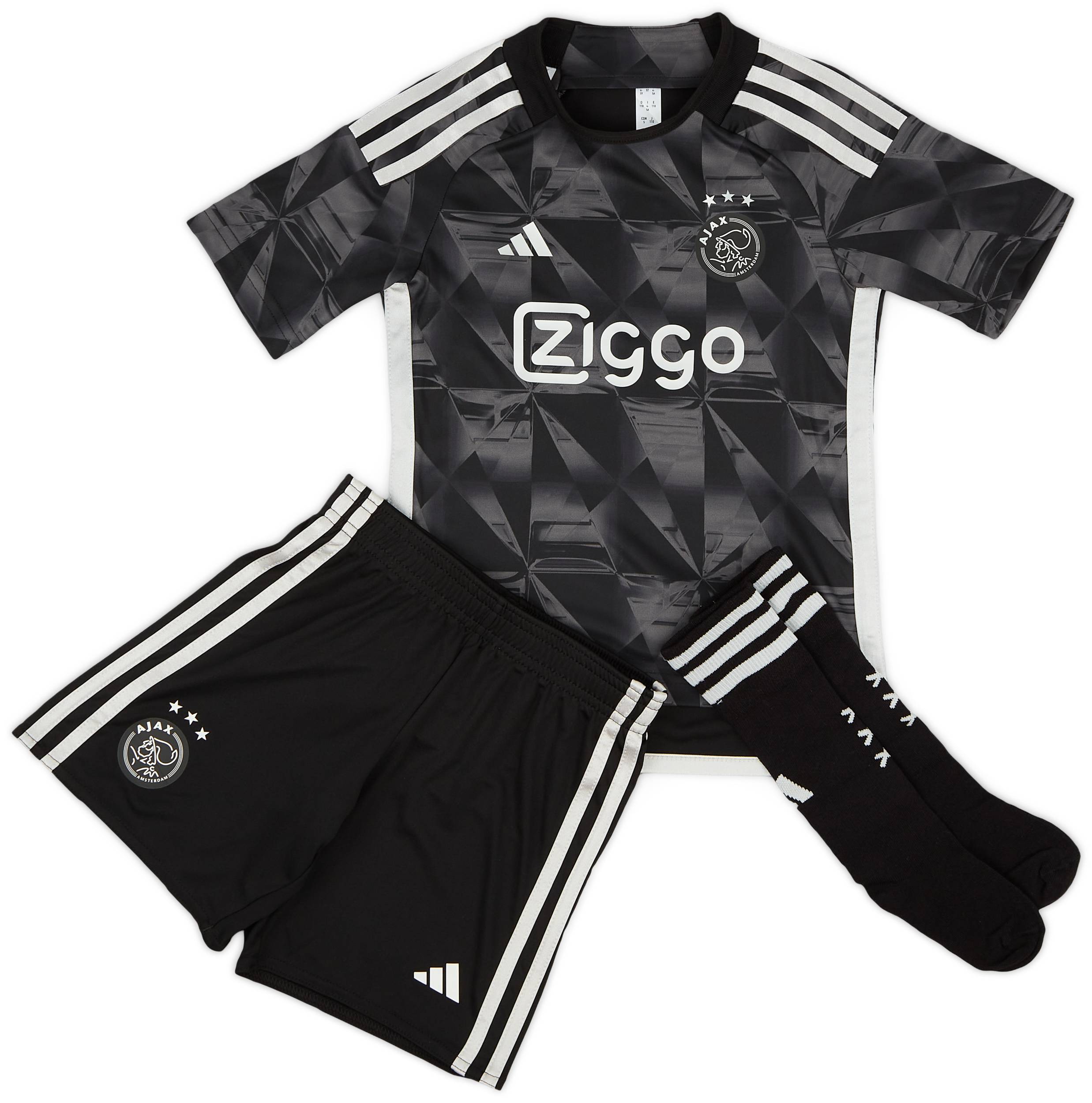 公式サイト - ハイブランドの新作が続々登場 Ajax 2023-24 Third Kids Little Kit Full ウェア