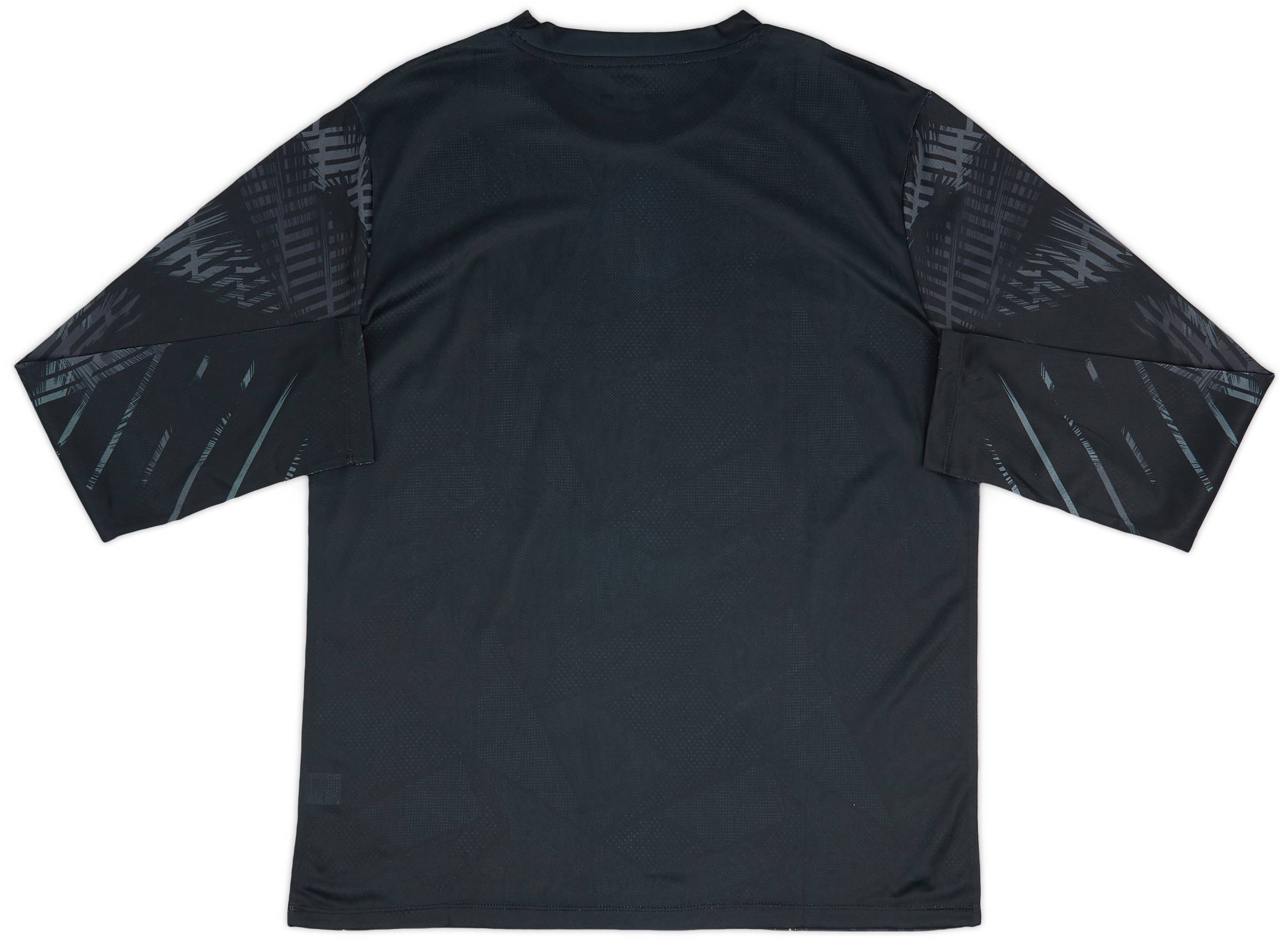 FOOTBALL T-SHIRT / BLACK – LIBERE