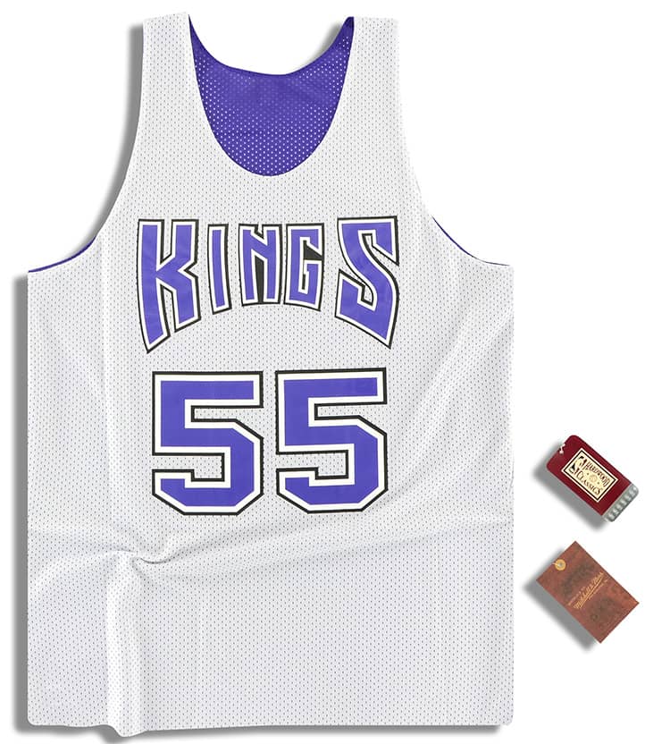 Amazon) Mitchell & Ness Sacramento Kings Williams #55 Reversible