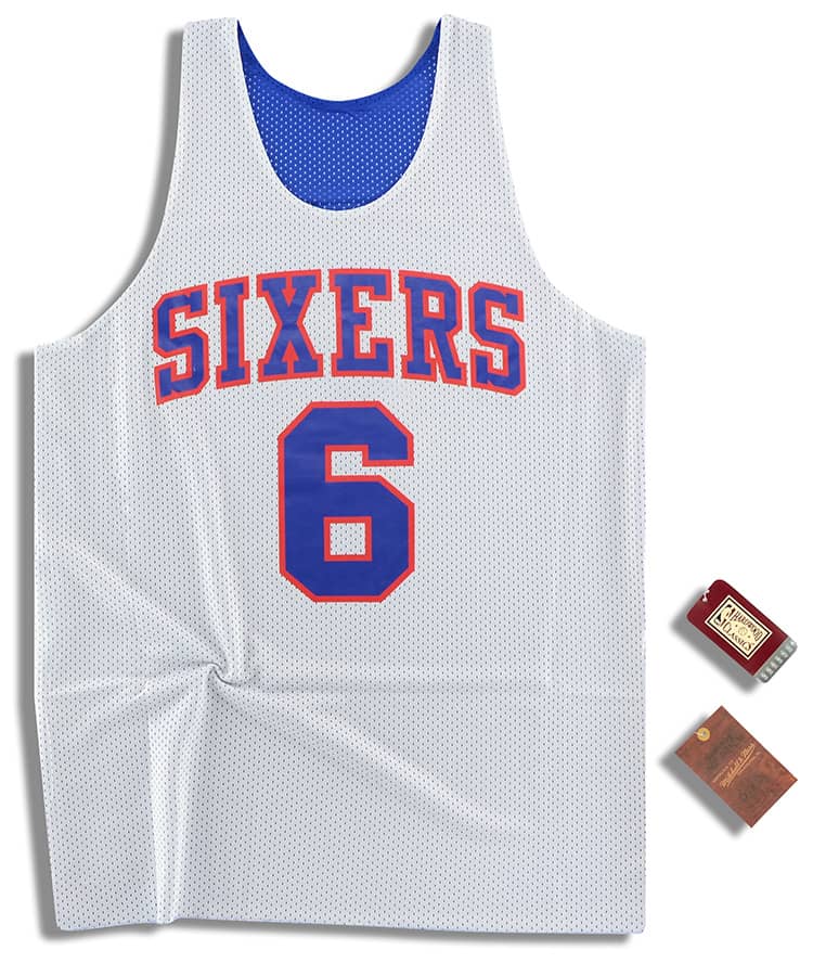 Amazon) Mitchell & Ness Philadelphia 76ers Erving #6