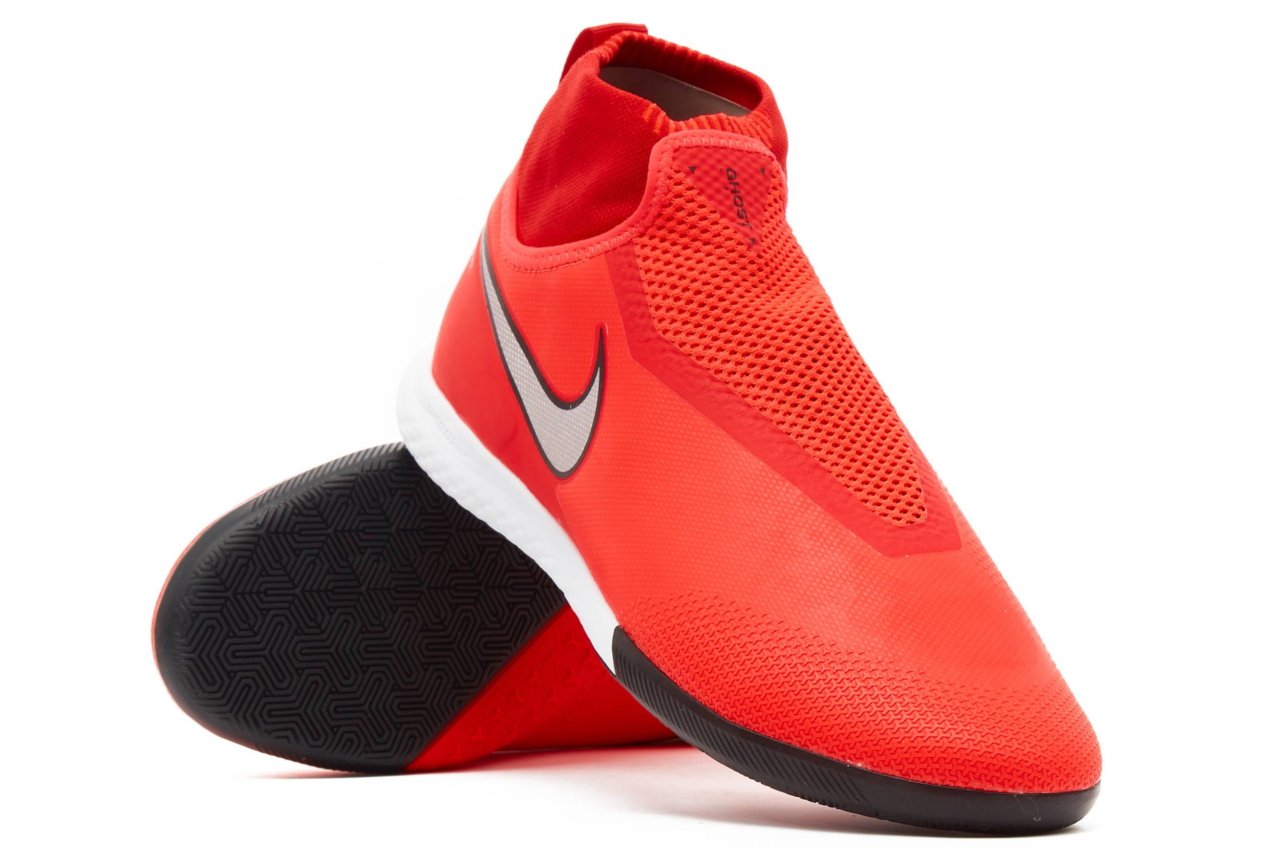 シューズ NIKE - NIKE REACT PHANTOM VSN PRO DF IC Nike React Phantom VSN Surge Pro DF TF - Mens Soccer Cleats