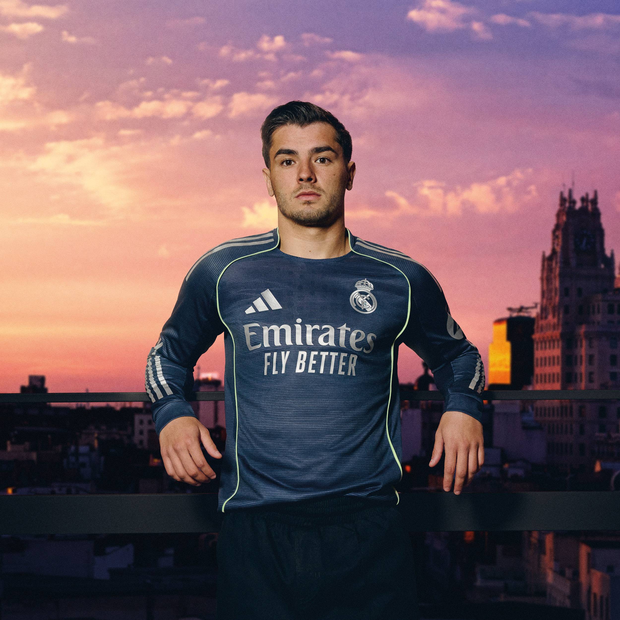 REAL MADRID 長袖シャツ S 2025-26 Real Madrid Away L/S Shirt