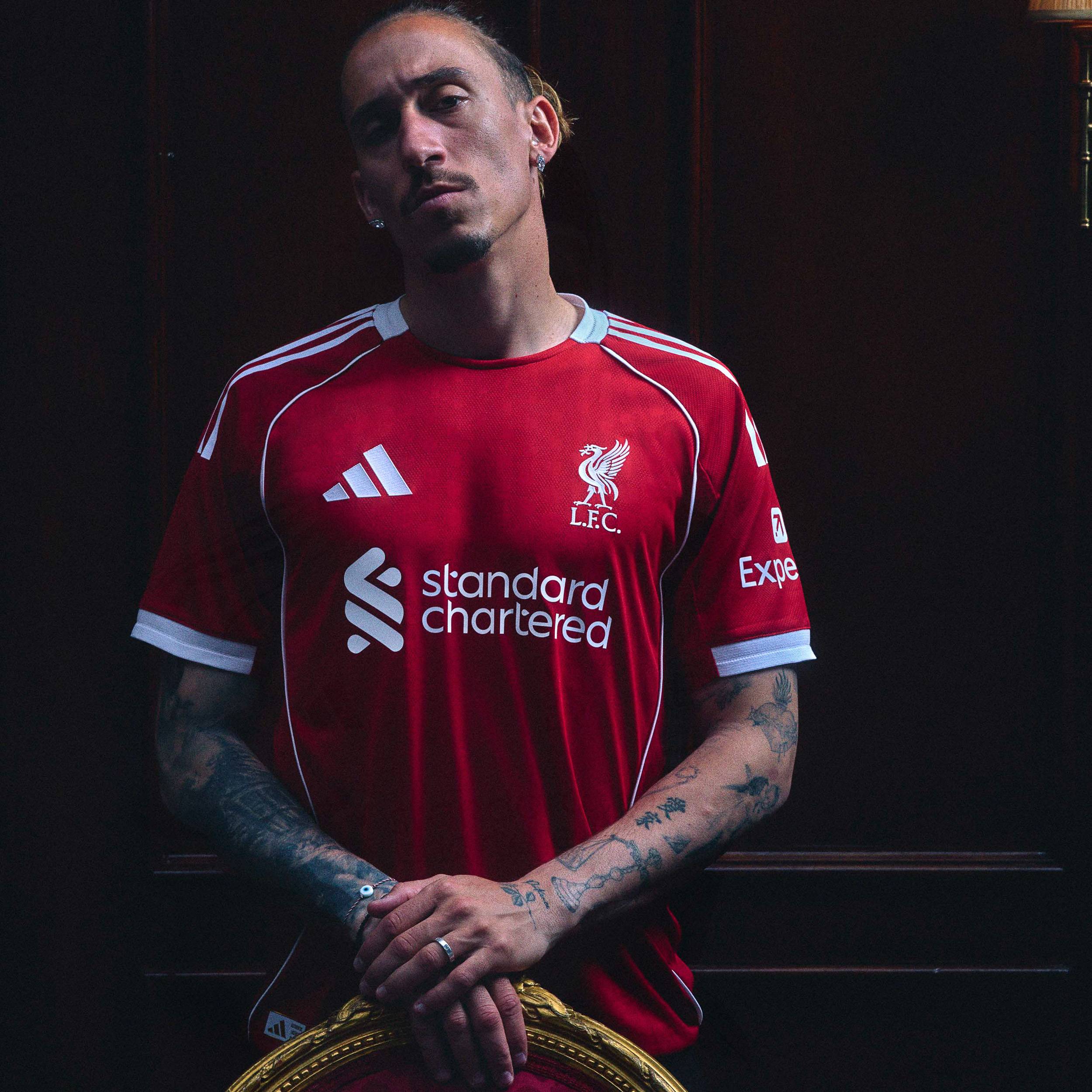 Liverpool 2025-26 ホームユニフォーム 長袖 マーキングなし