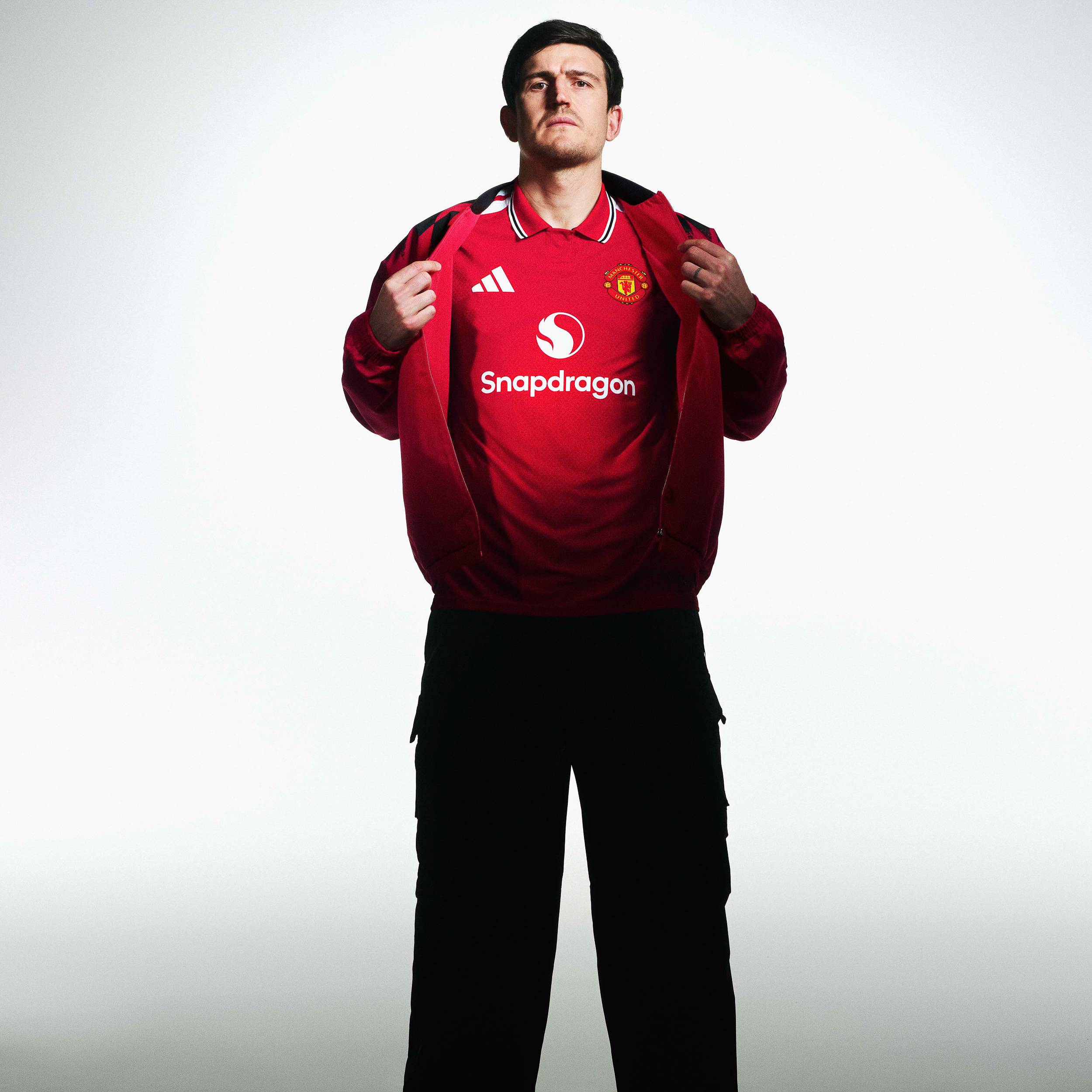 2026-27 Manchester United Home Shirt Mainoo #37