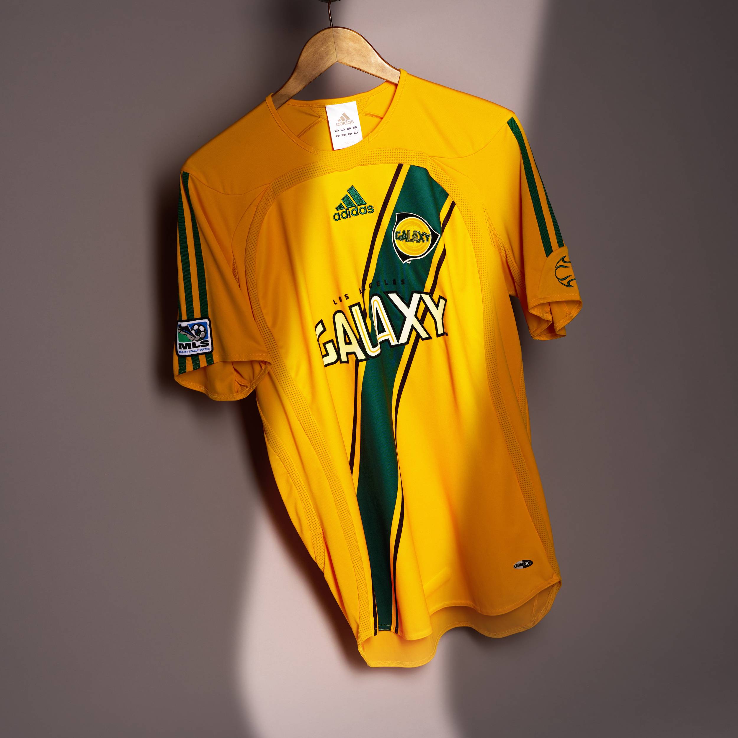 2006 LA Galaxy Home Shirt Donovan #10 (S)