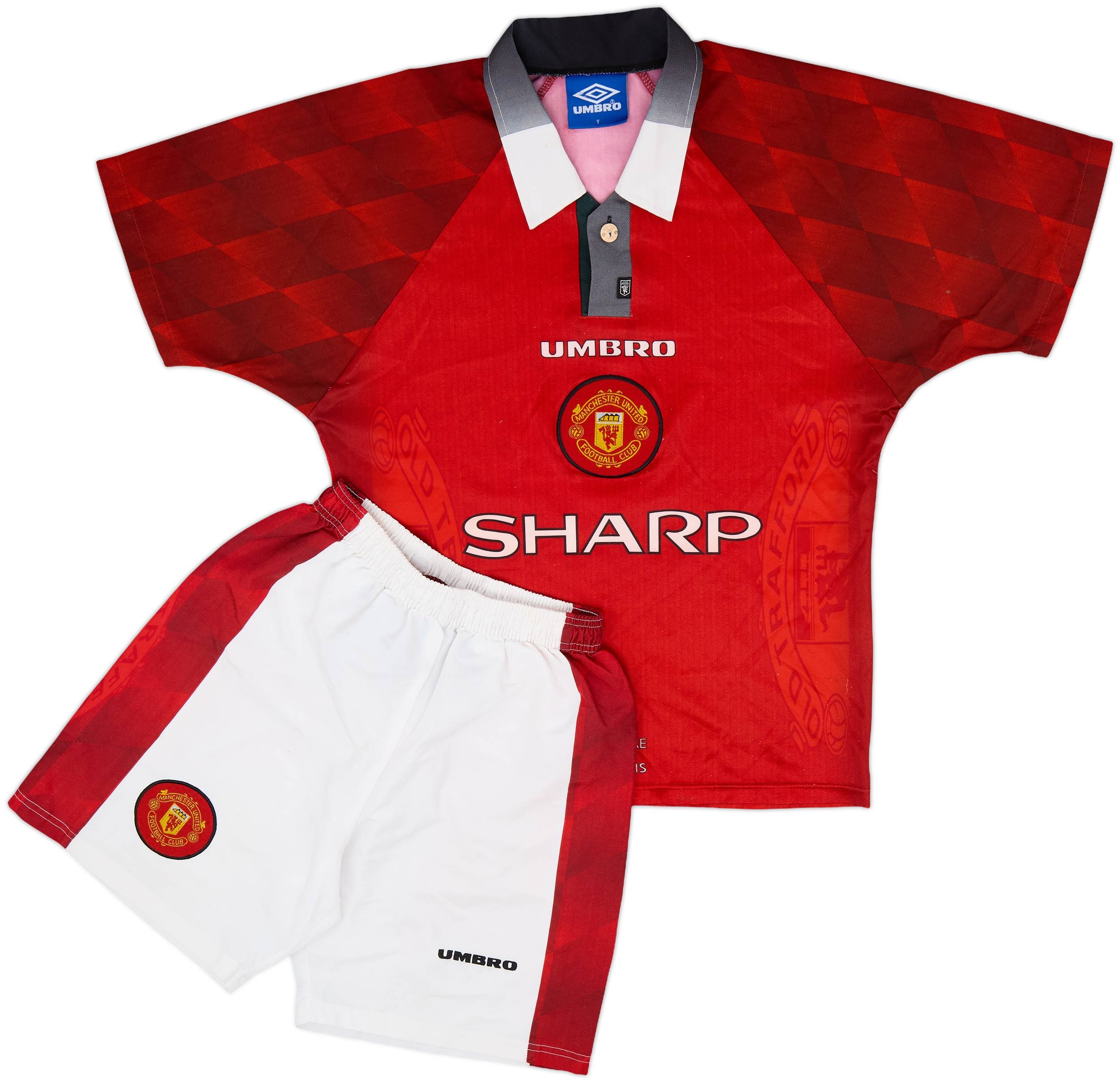 ウェア 96-98 Manchester United Vintage Uniform Buy Manchester United 1996-98 Retro Home Shirt Red