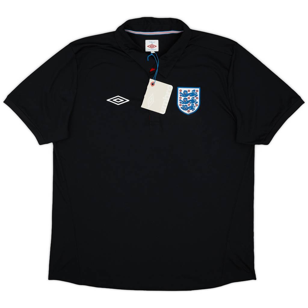 2010-11 England Umbro Polo Shirt (XL)