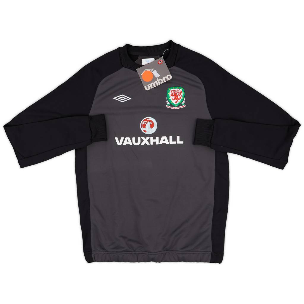 2012-13 Wales Umbro Sweat Top (XL.Boys)