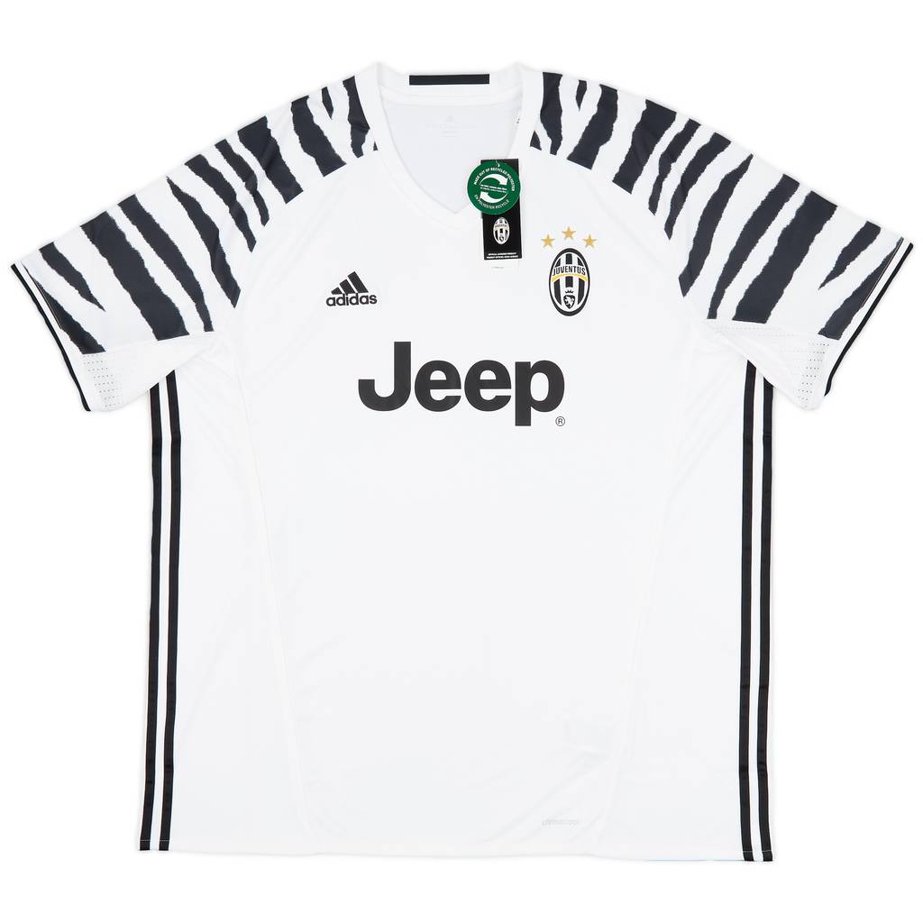 2016-17 Juventus Third Shirt (XXL)