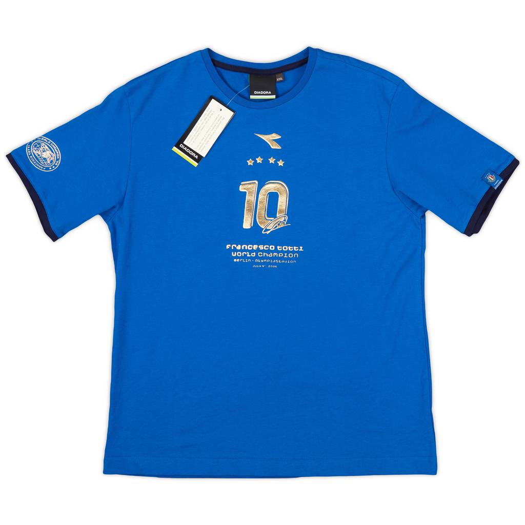 2006 Italy Diadora Francesco Totti Leisure Tee (XXL.Boys)