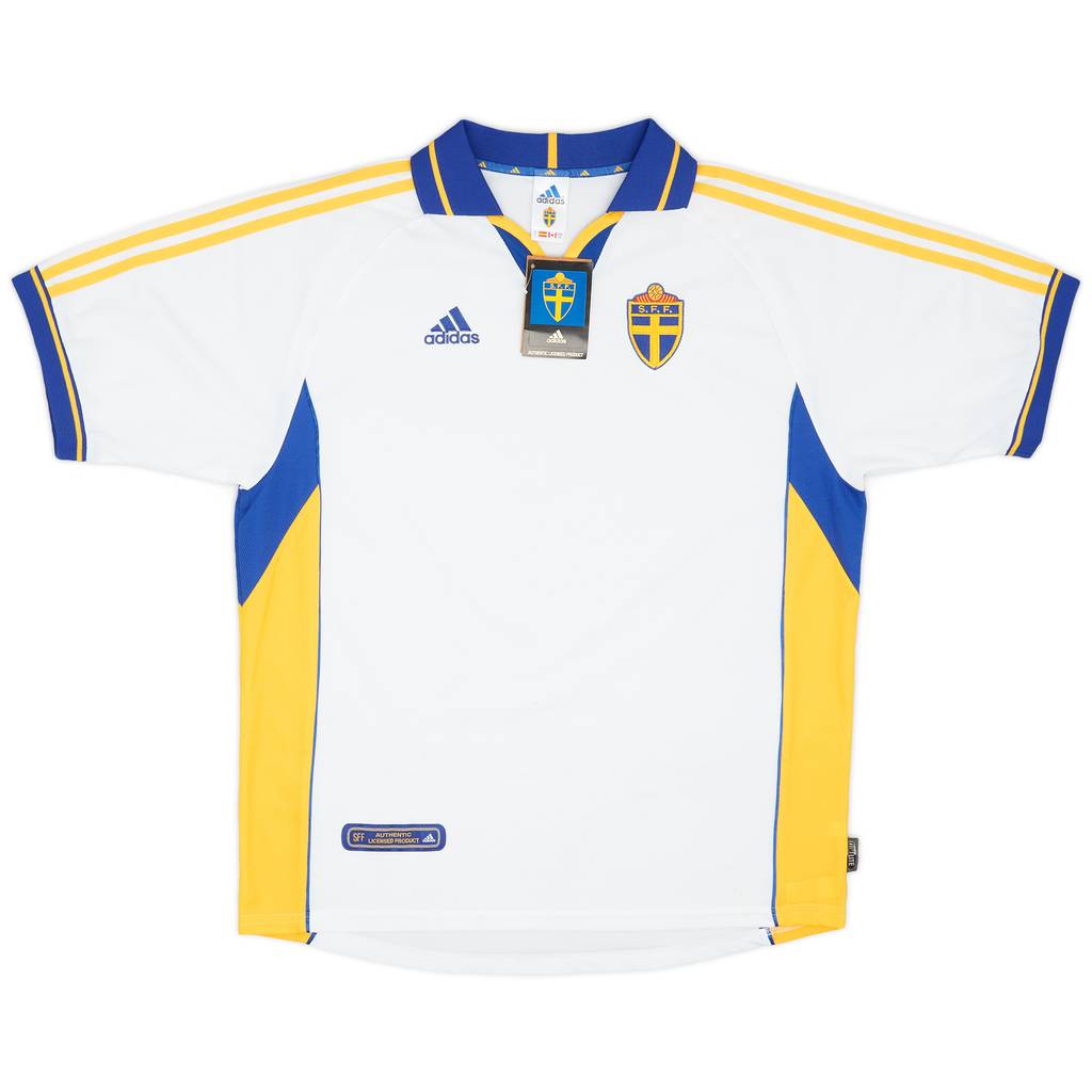 2000-02 Sweden Away Shirt (L)