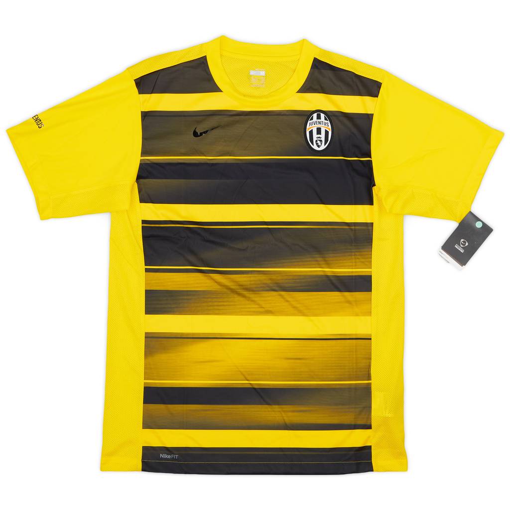 2009-10 Juventus Nike Training Shirt (M)