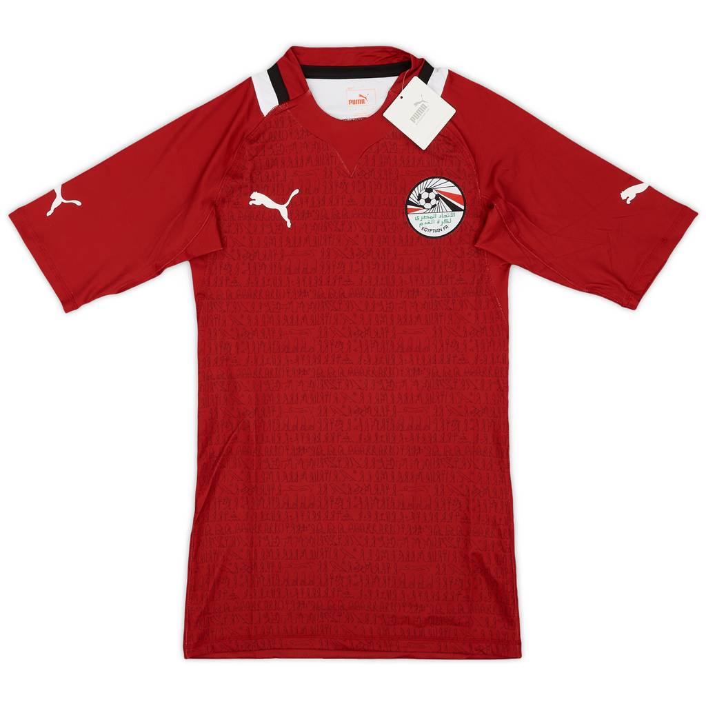 2012 Egypt Player Issue Home Shirt (M)