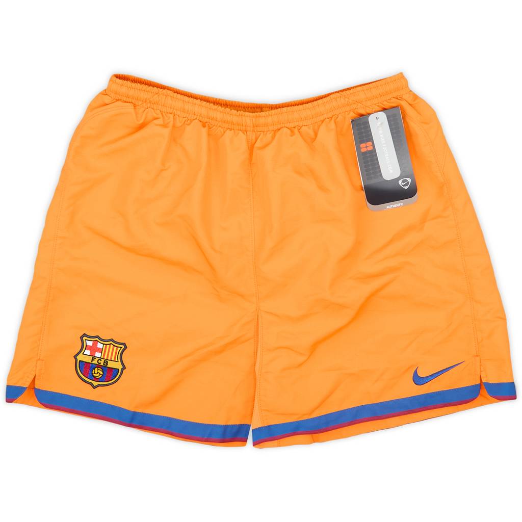 2006-07 Barcelona Away Shorts (XL.Boys)