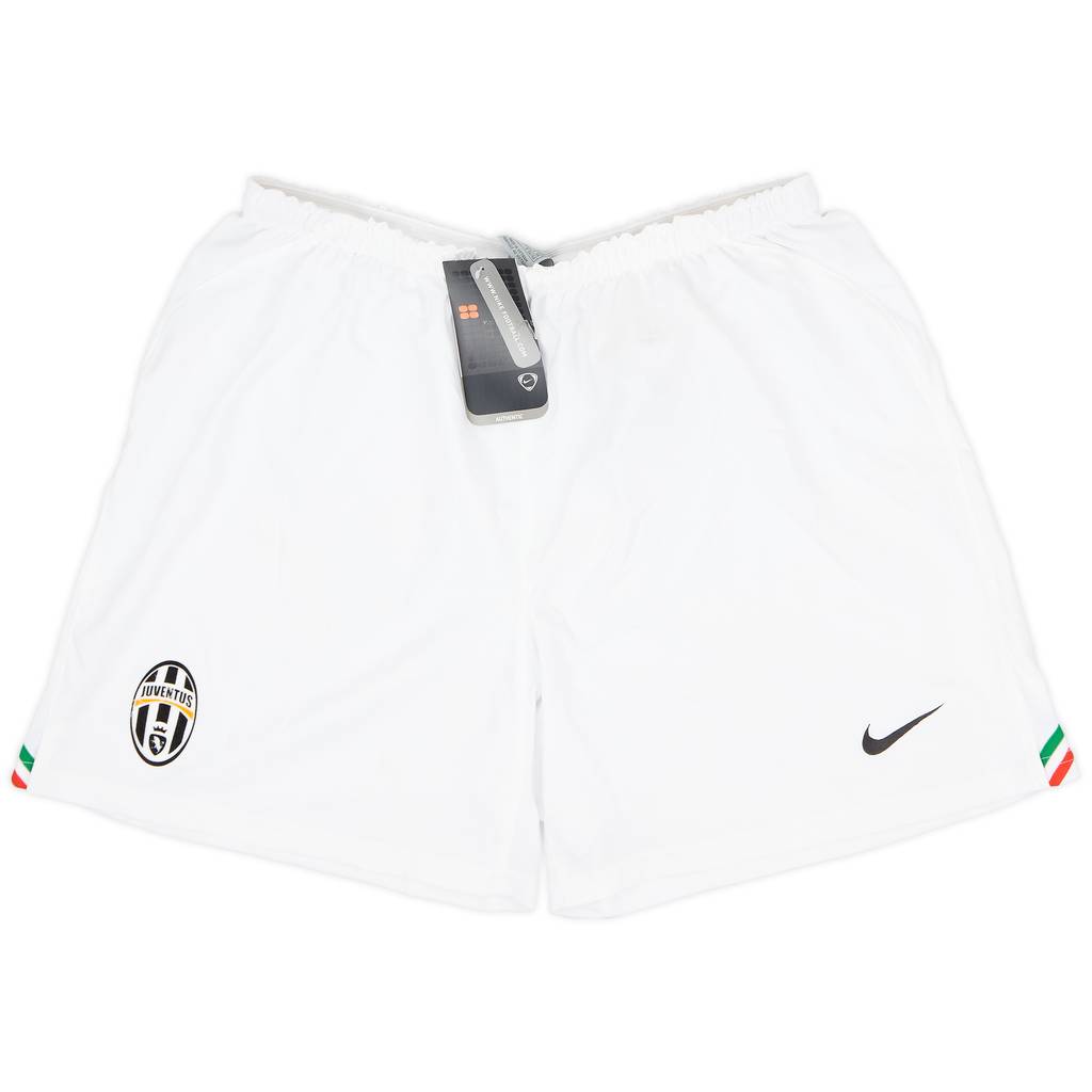 2005-06 Juventus Home Shorts (XL)