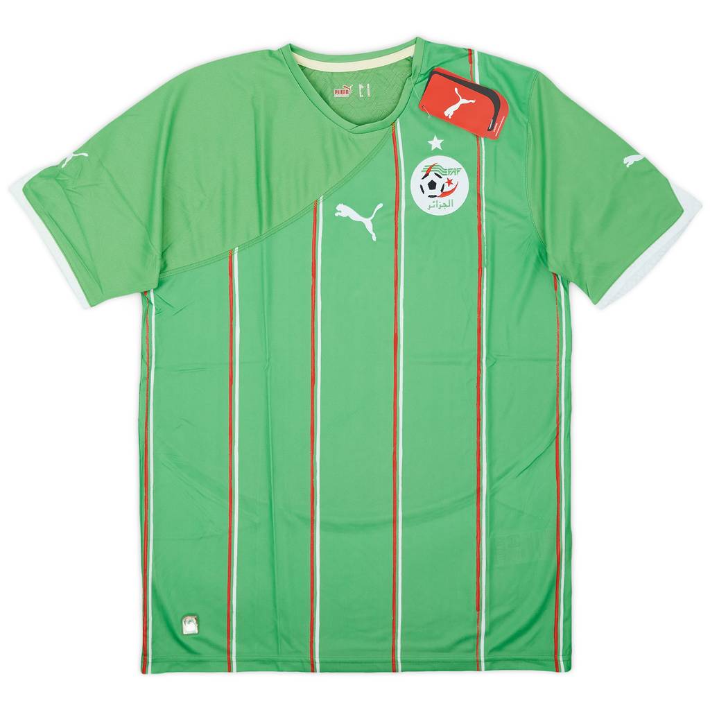 2010-11 Algeria Away Shirt (M)